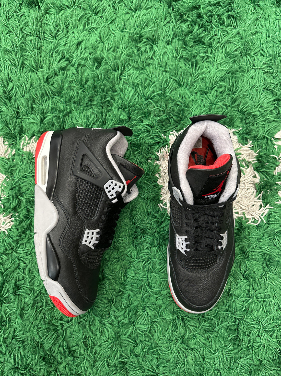 Jordan 4 Bred Reimagined (VNDS)