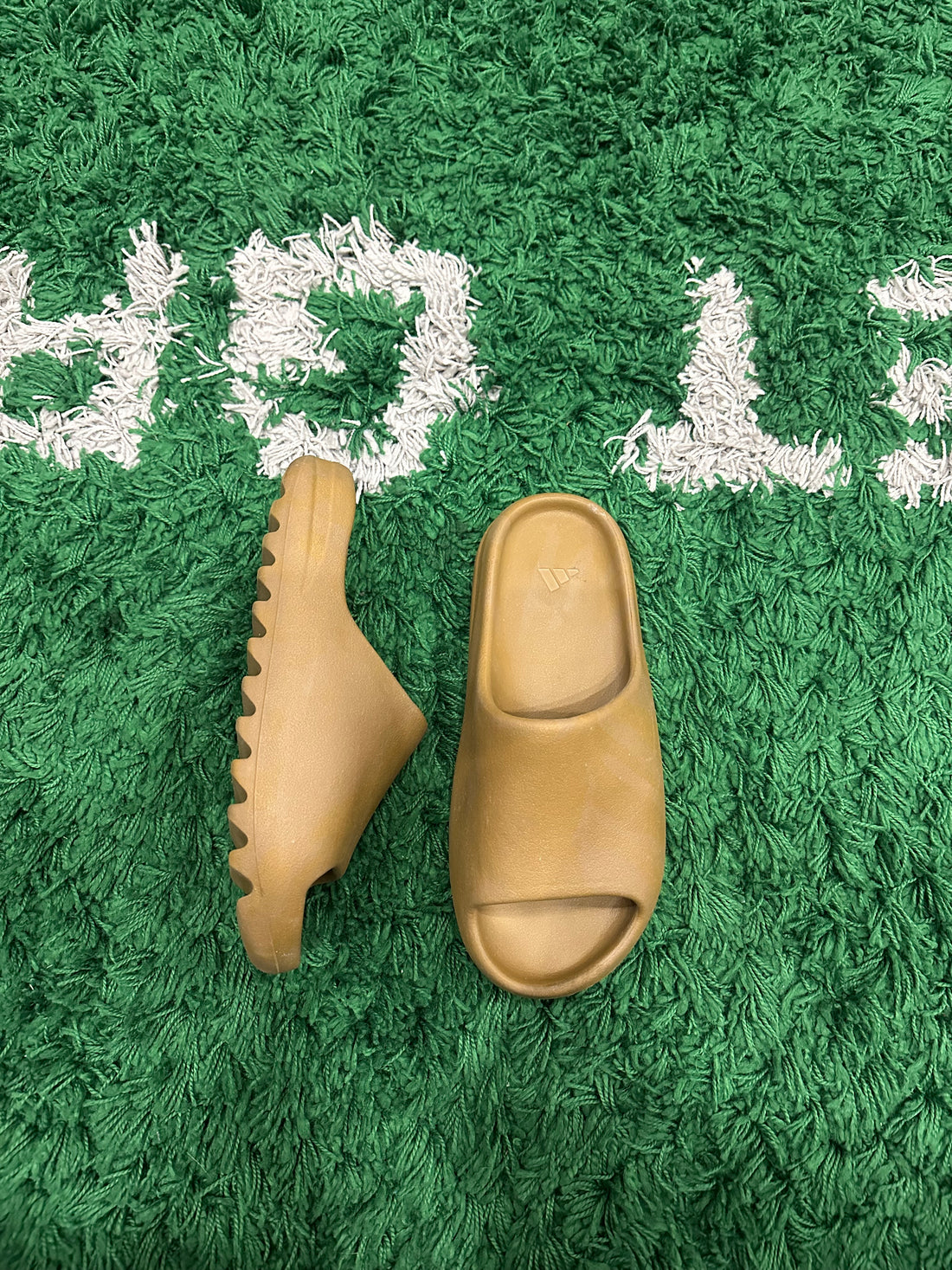 Yeezy Slide Ochre (VNDS)