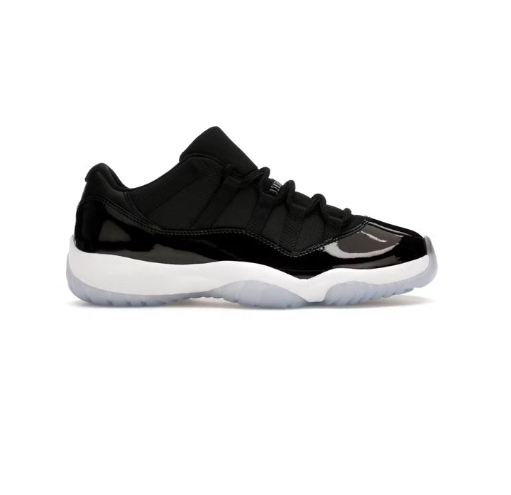 Jordan 11 Space Jam
