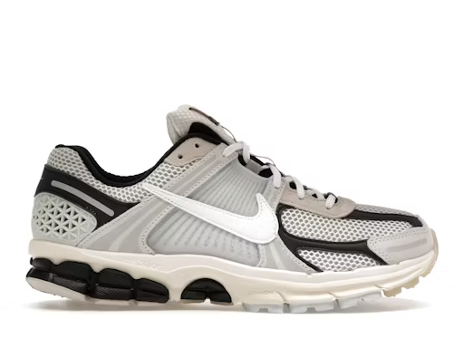 Nike Vomero 5 Supersonic Light Bone Black