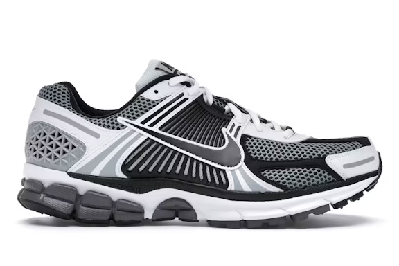 Nike Vomero 5 SE Dark Grey