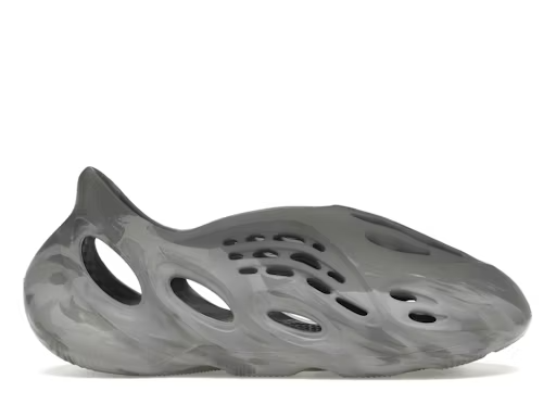 Yeezy Foam RNR Mx Granite