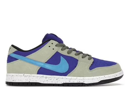 Nike Dunk SB Low ACG Celadon
