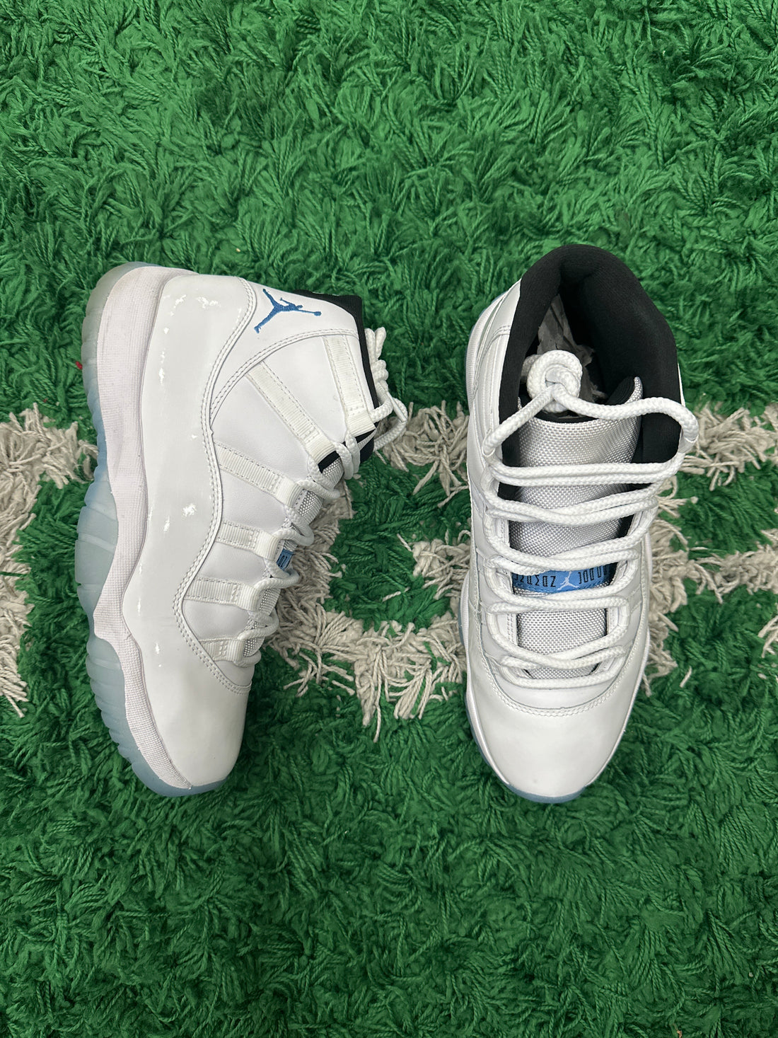 Jordan 11 Legend Blue (VNDS)