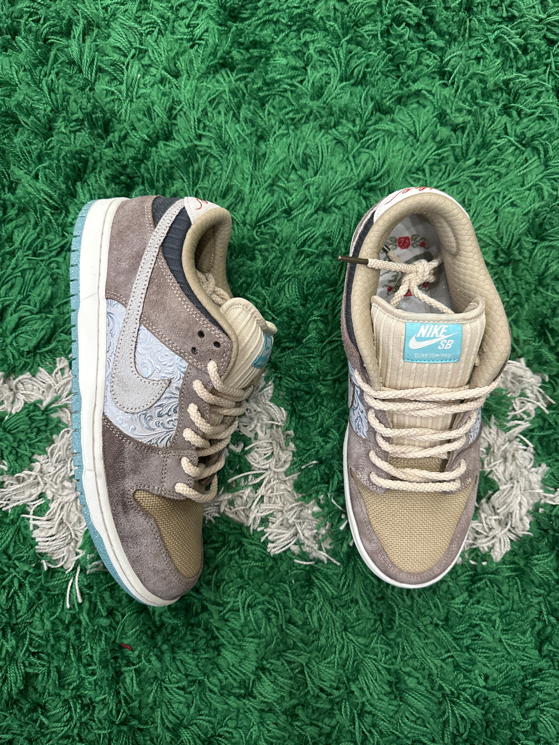 Nike SB Dunk Low Big Money Savings (VNDS)