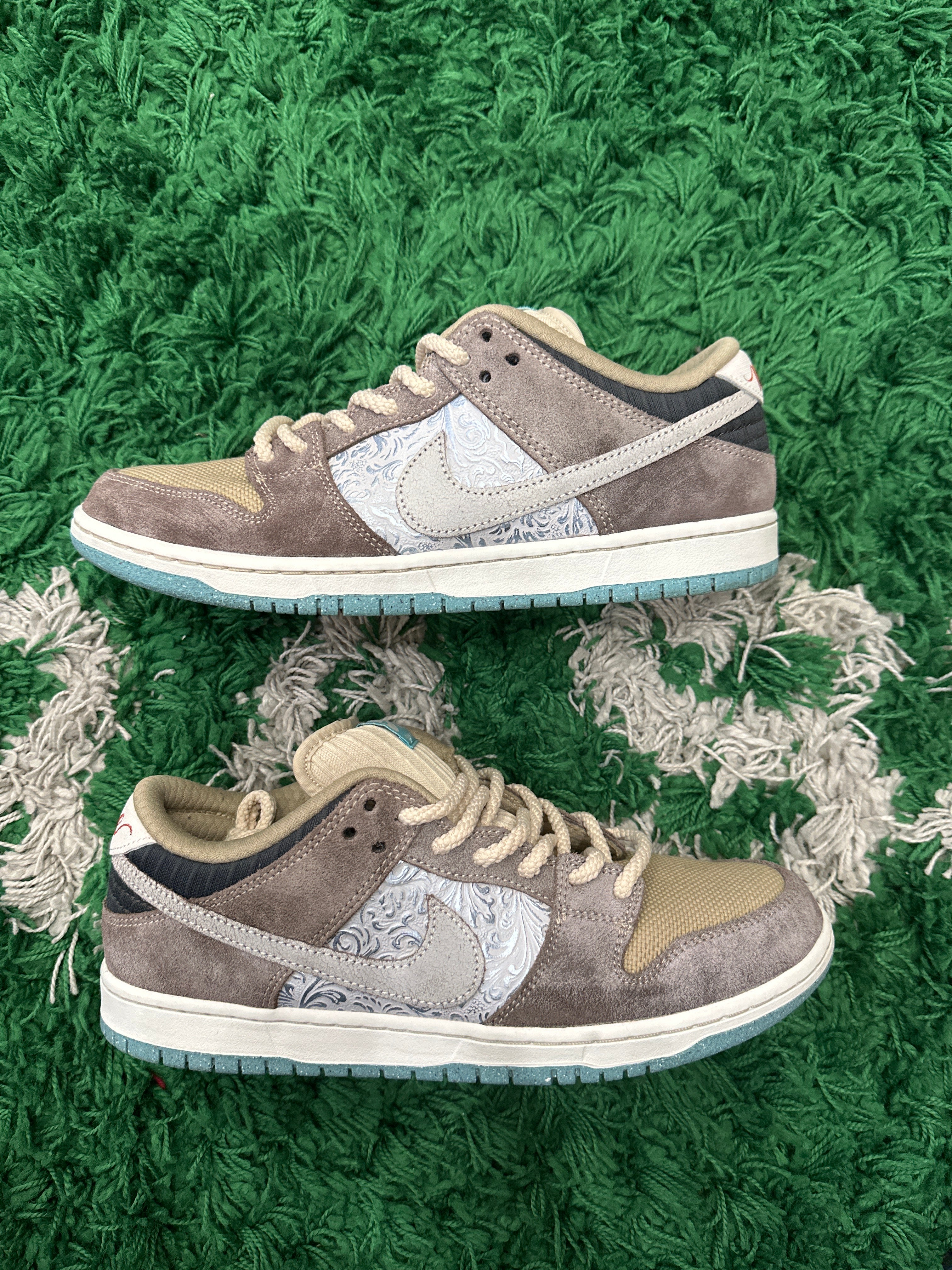Nike SB Dunk Low Big Money Savings (VNDS)