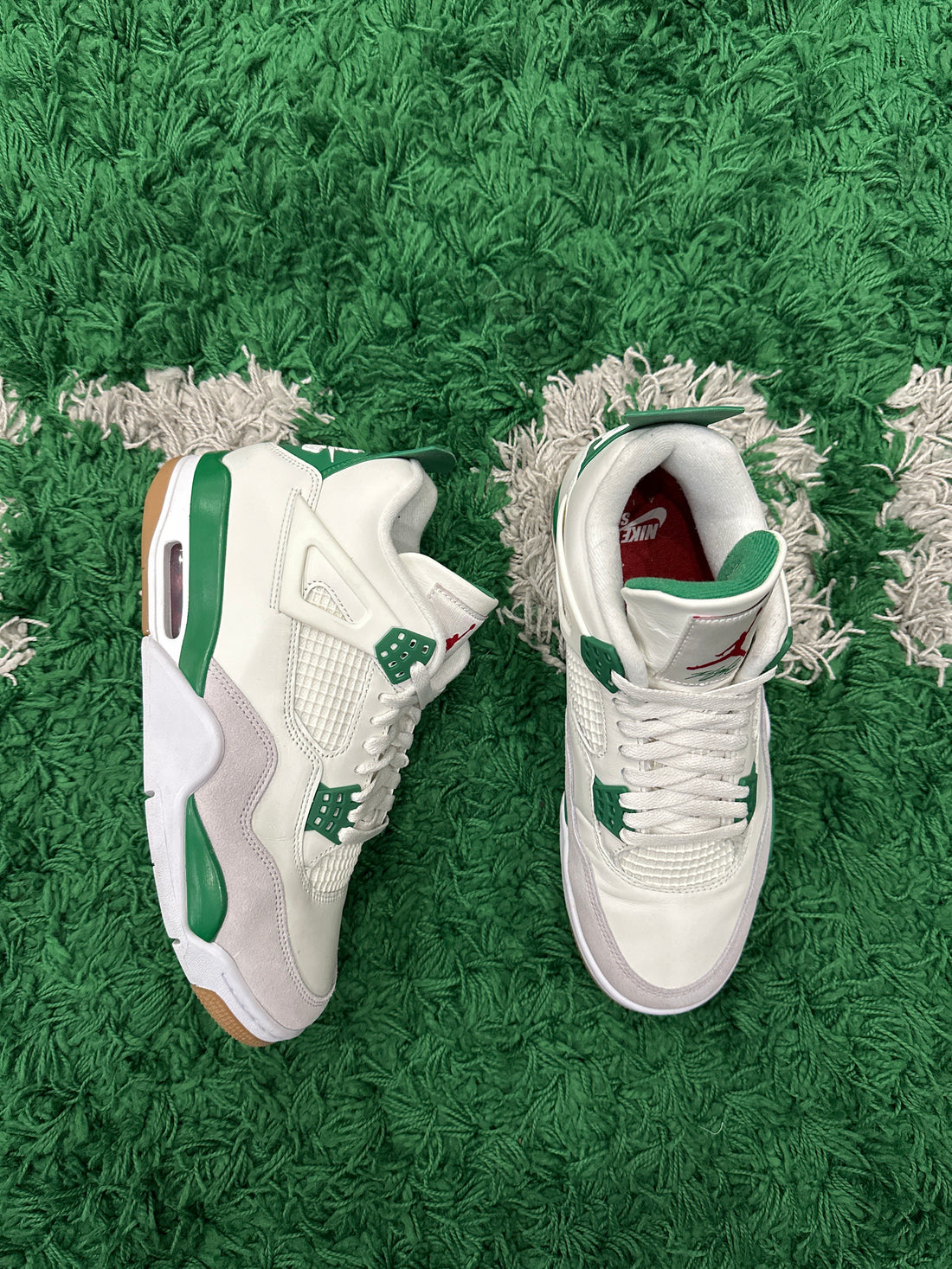 Jordan 4 SB Pine Green (VNDS)
