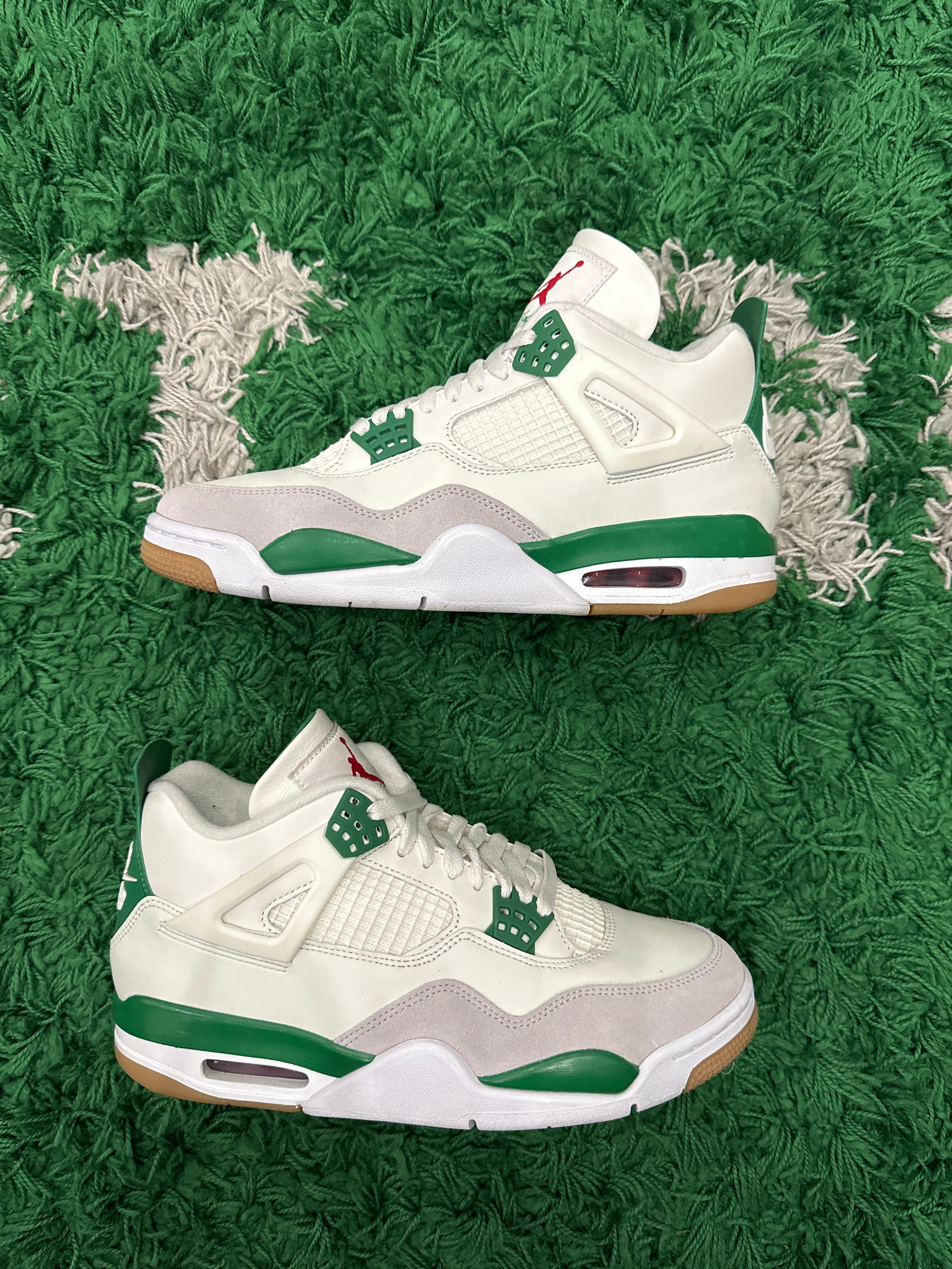 Jordan 4 SB Pine Green (VNDS)