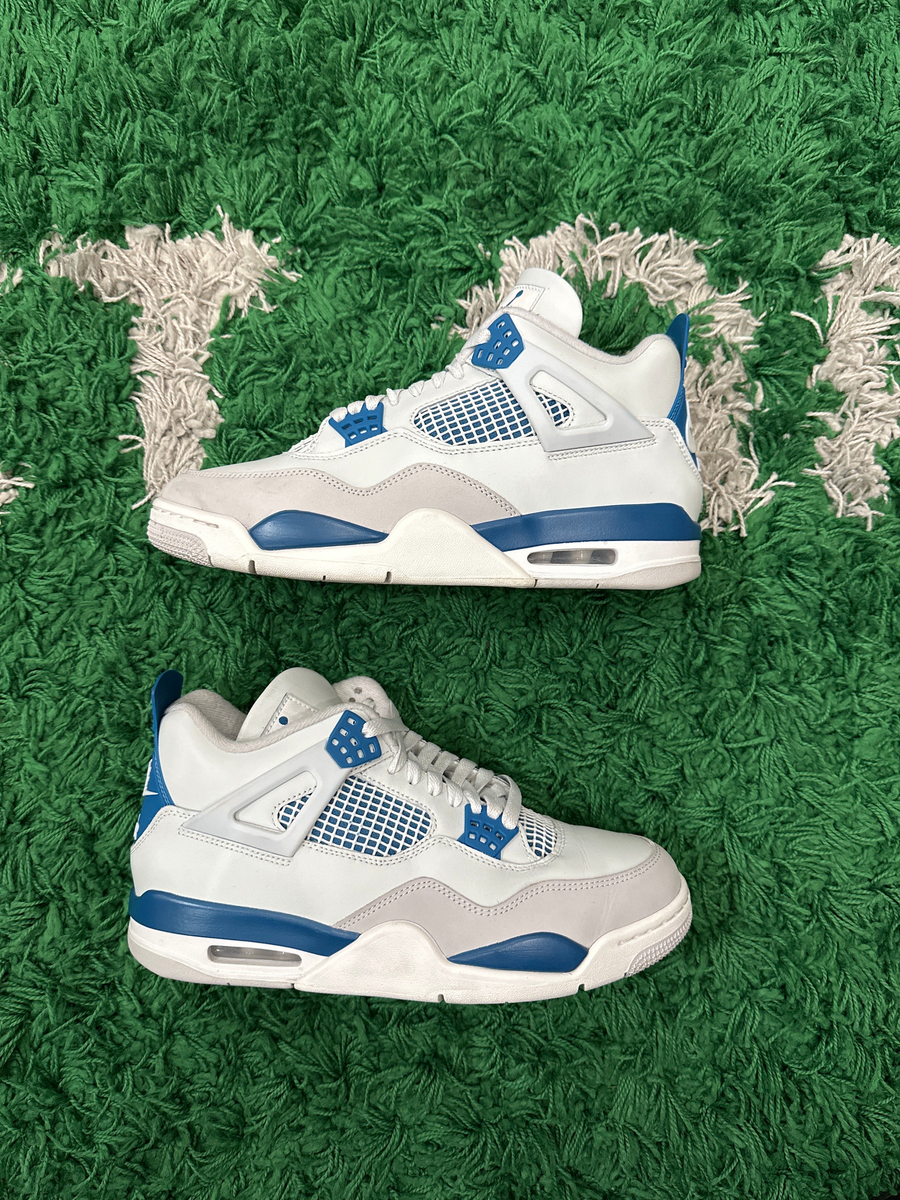 Jordan 4 Military Blue (VNDS)