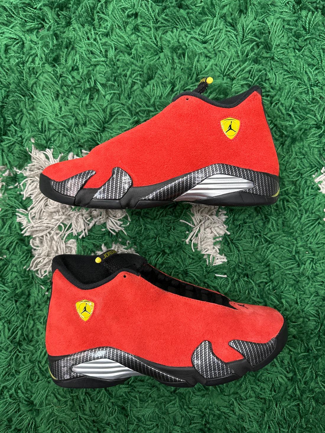 Jordan 14 Ferrari (VNDS)