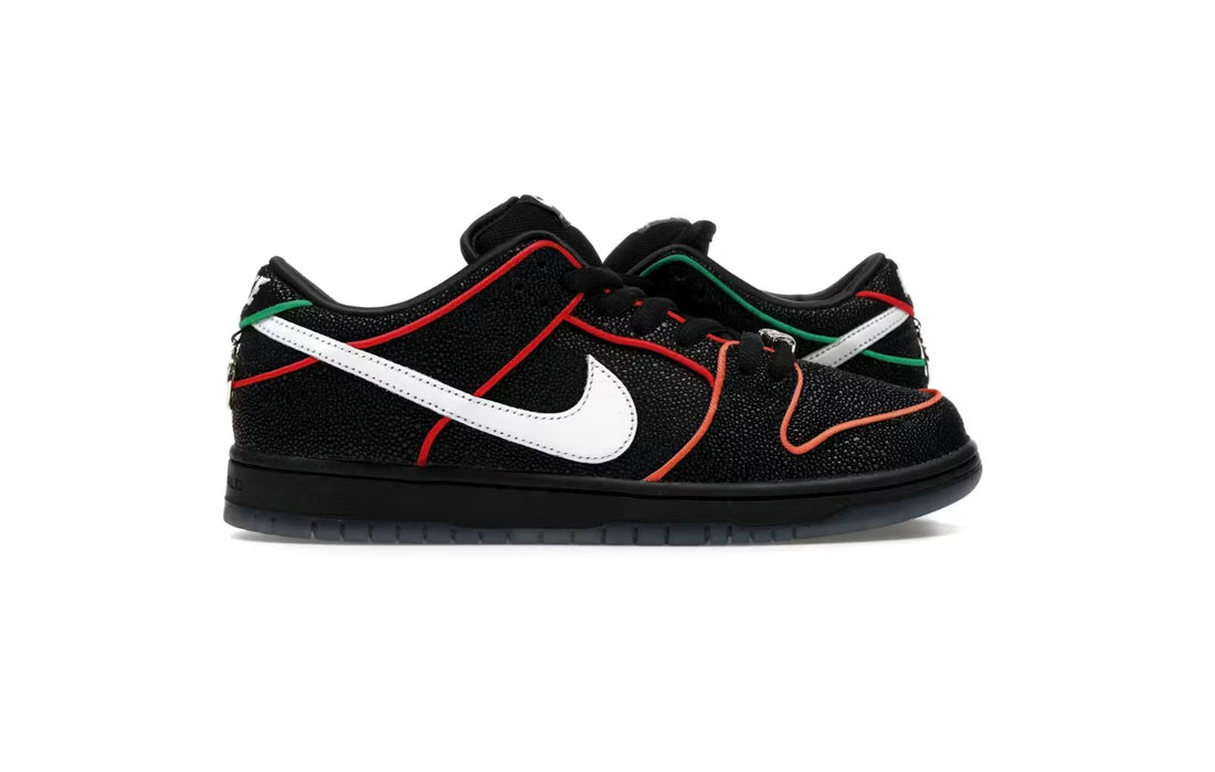 Nike SB Dunk Low Bronx Girls Skate