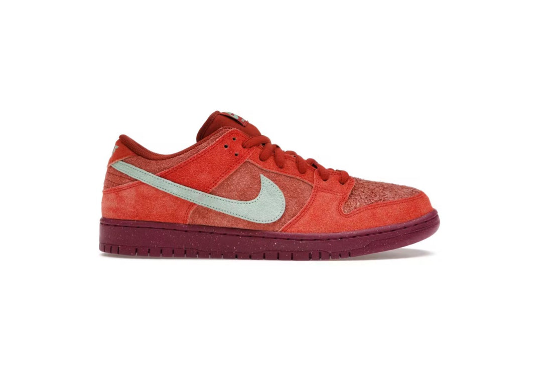 Nike SB Dunk Low Mystic Red Rosewood