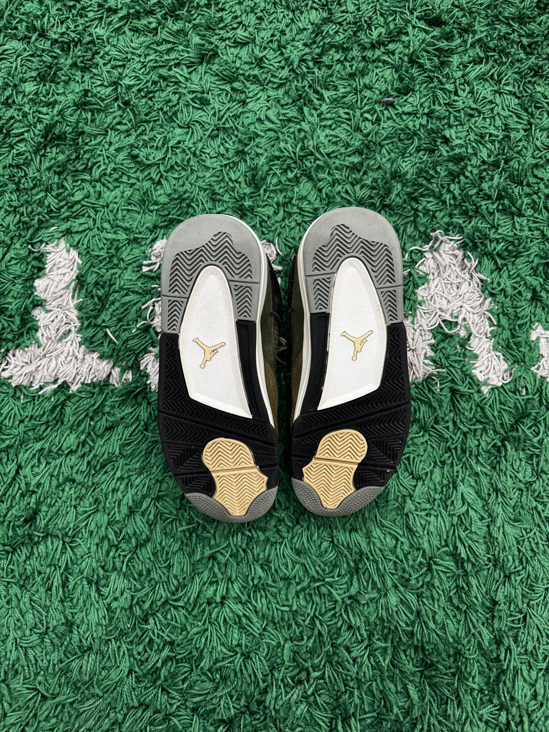 Jordan 4 Craft Olive (Preowned)