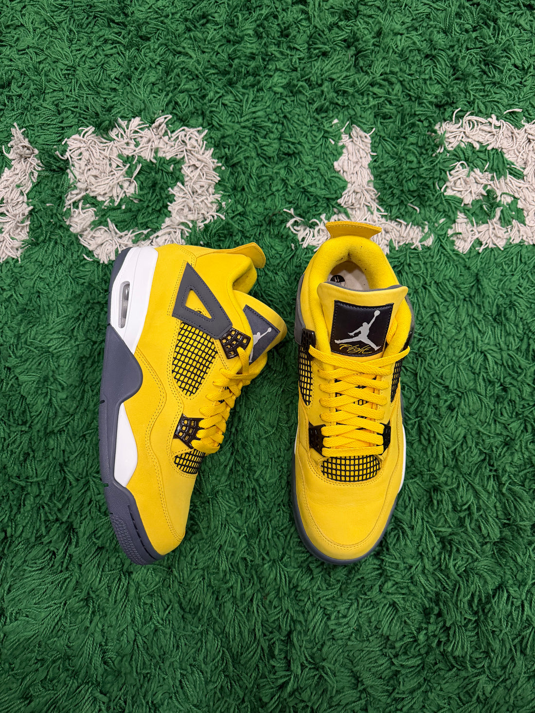 Jordan 4 Lightning (VNDS)