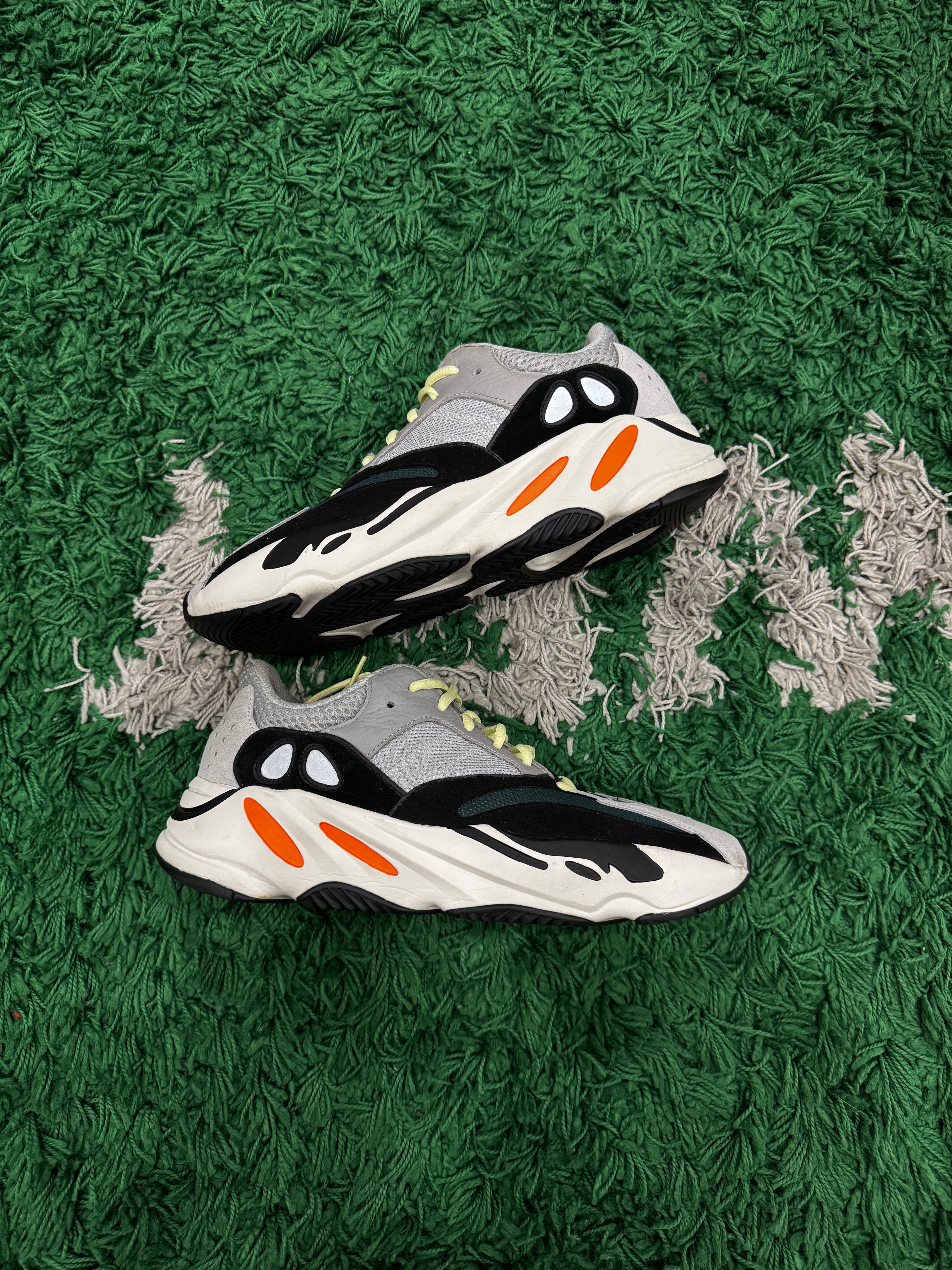 Yeezy 700 Waverunner (NDS)