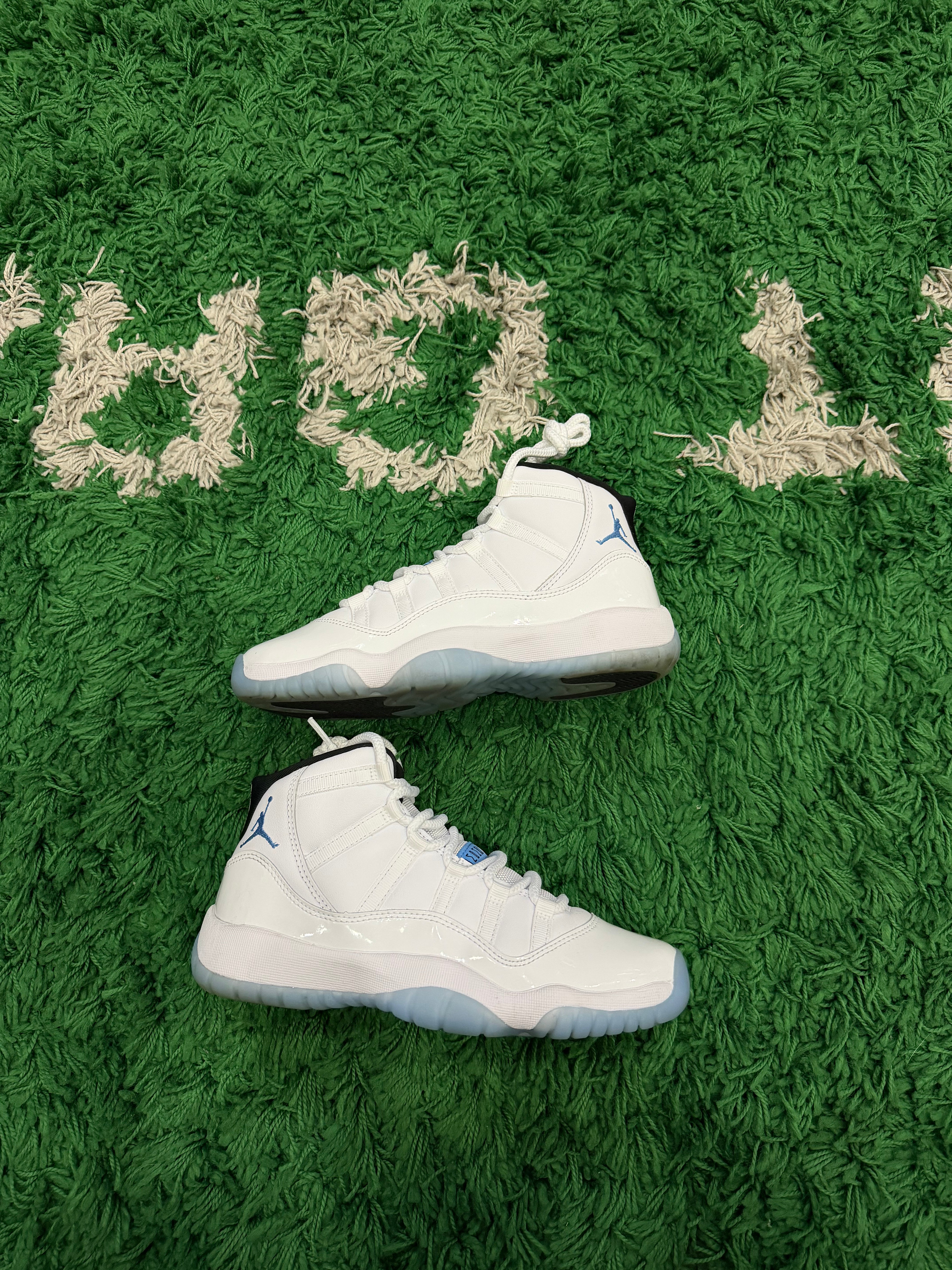 Jordan 11 Legend Blue (VNDS)