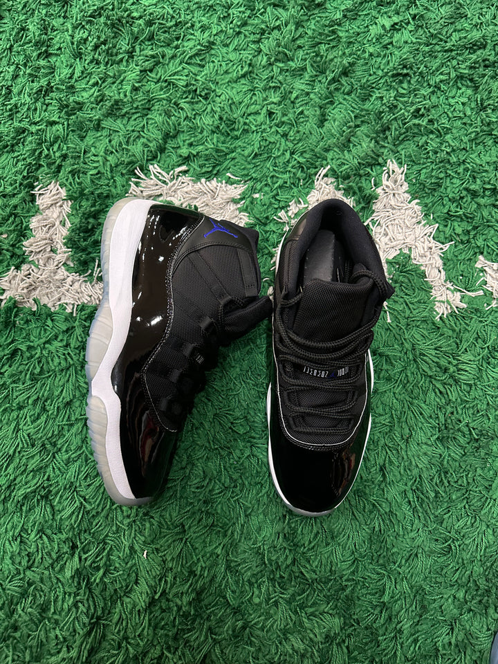 Jordan 11 Space Jam (VNDS)