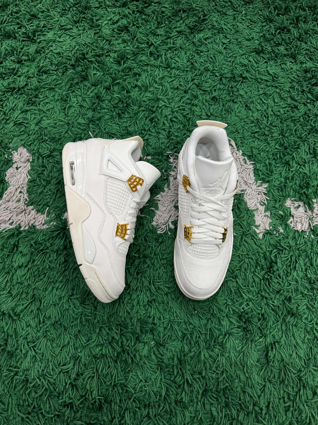 Jordan 4 Metallic Gold (VNDS)