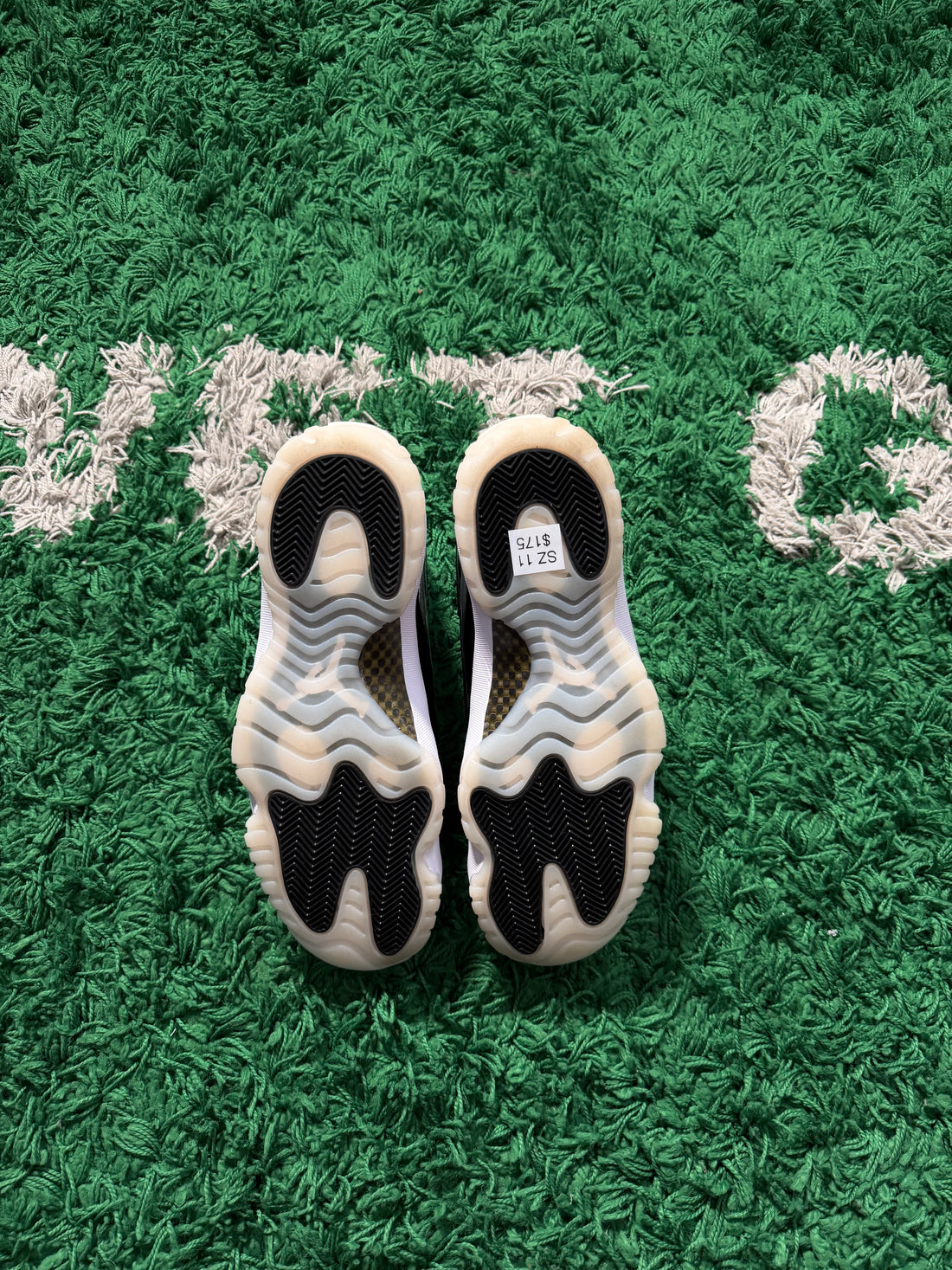 Jordan 11 DMP Gratitude (VNDS)