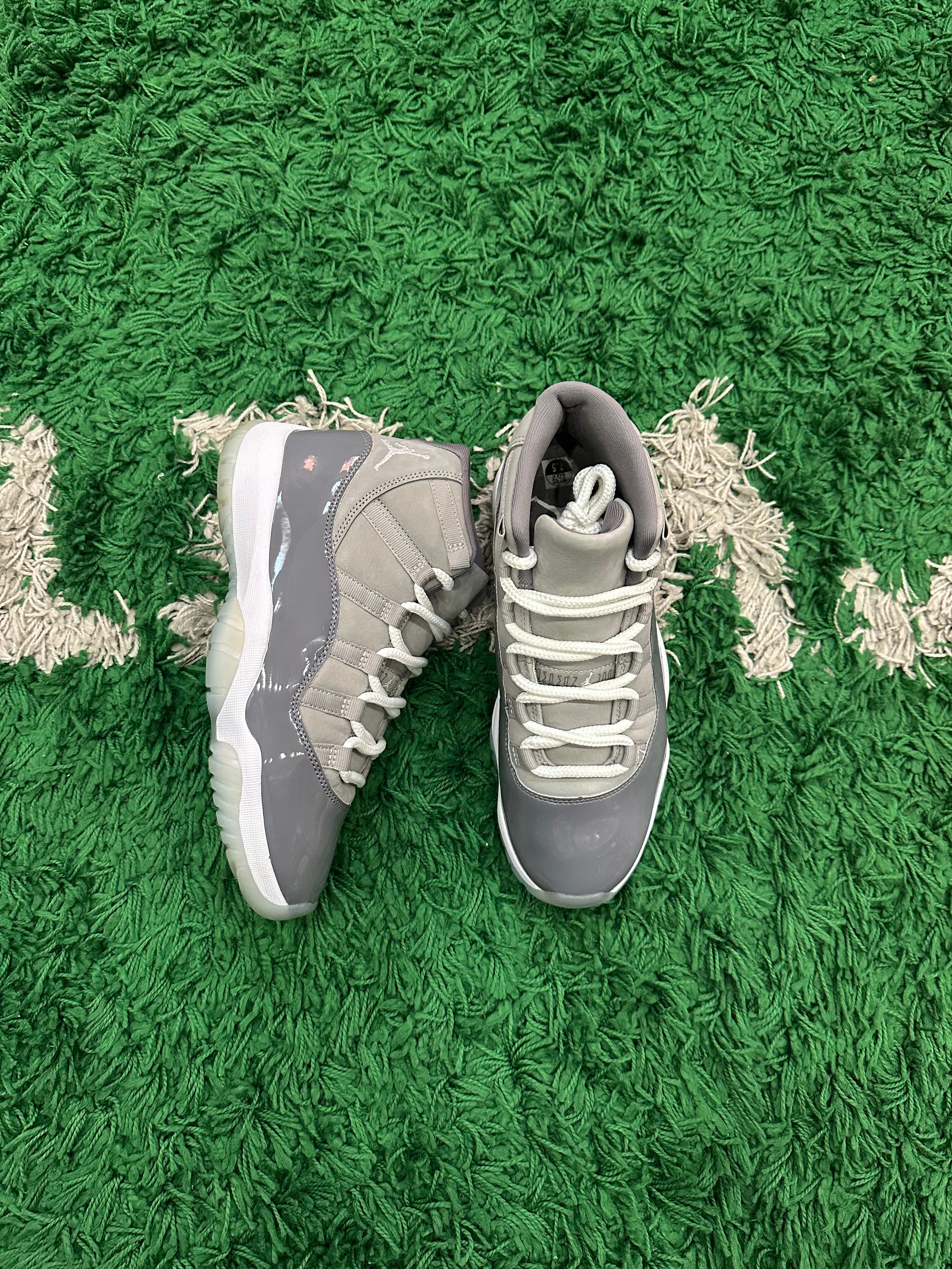 Jordan 11 Cool Grey (Worn once)