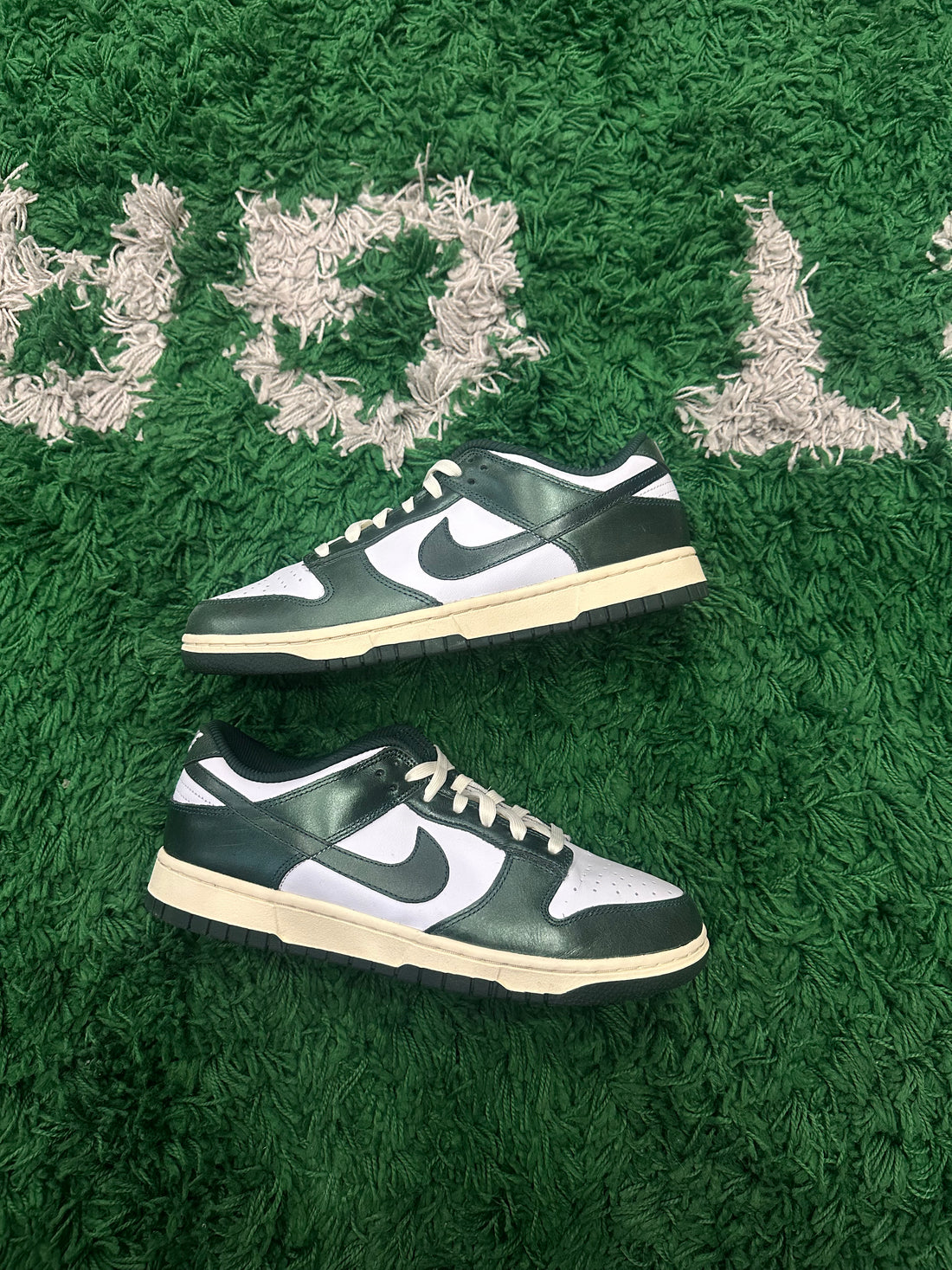 Nike Dunk Low Vintage Green (VNDS)