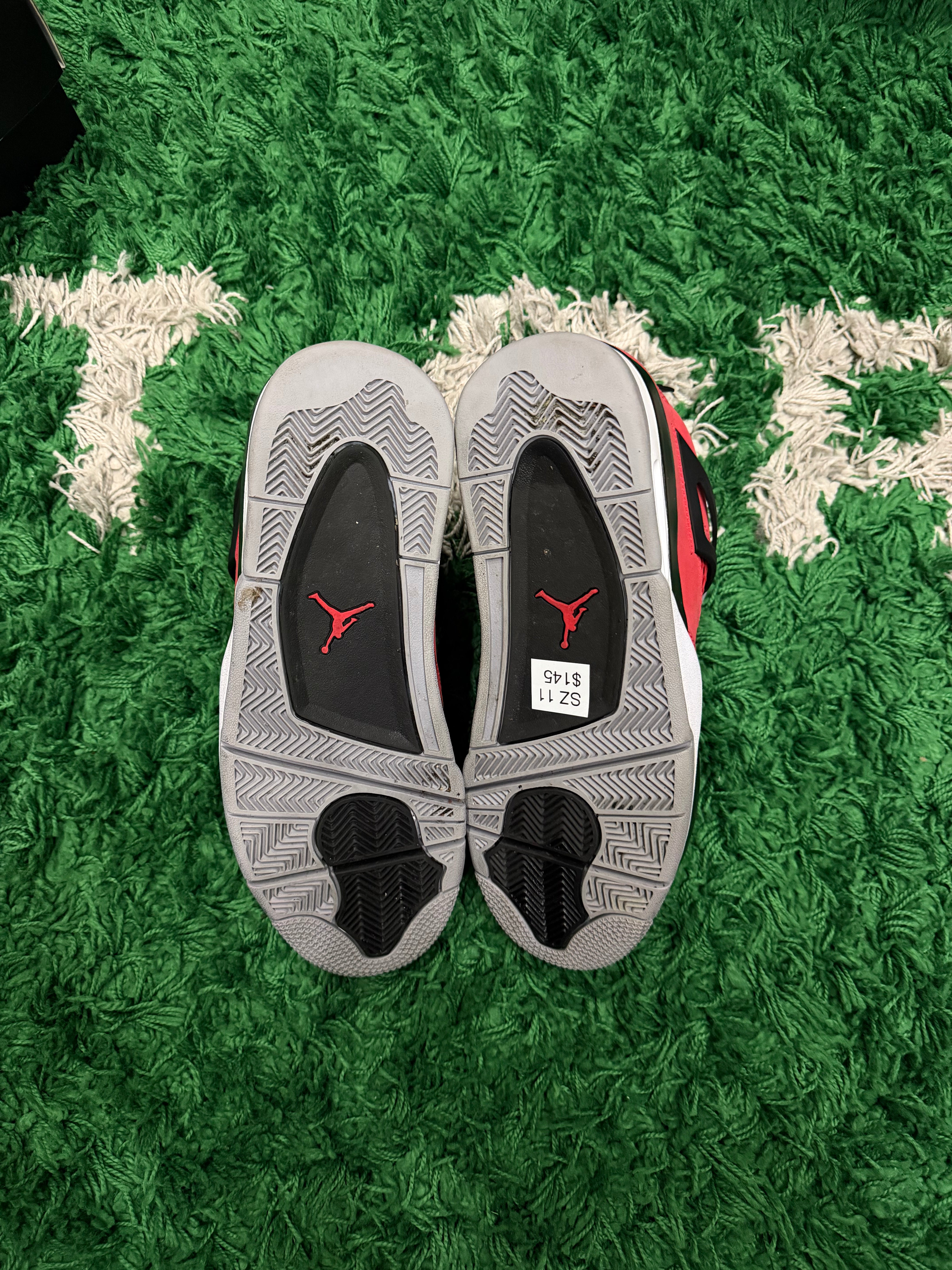 Jordan 4 Toro Bravo (VNDS)