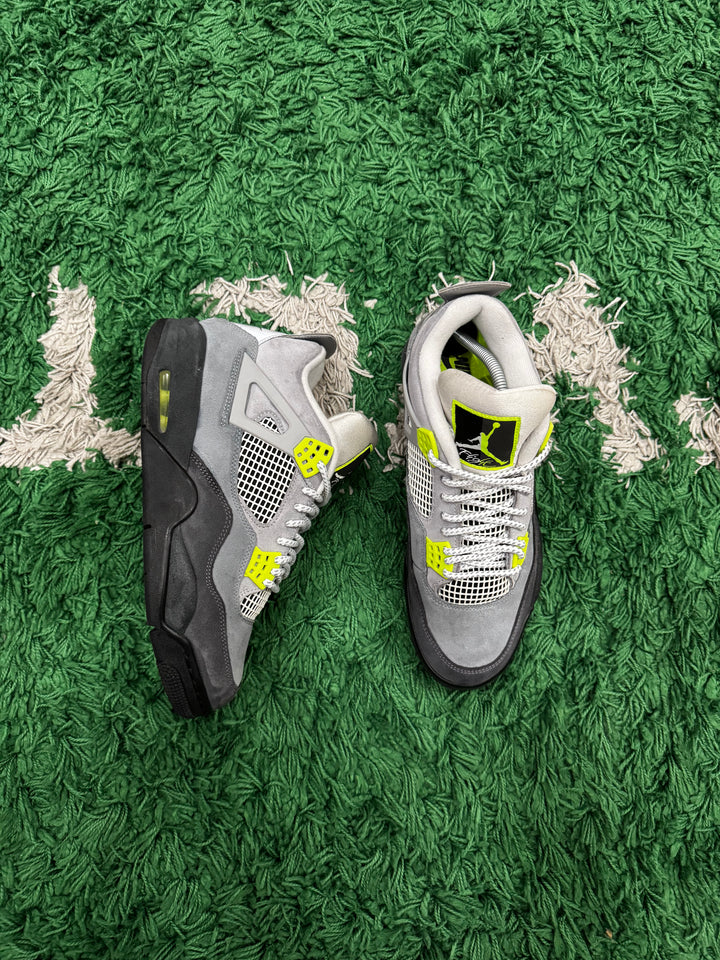 Jordan 4 SE 95 Neon (NDS)