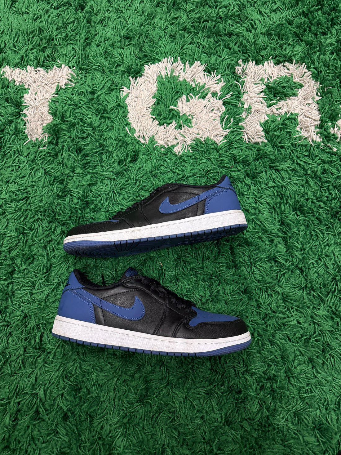 Jordan 1 Low Mystic Navy (VNDS)