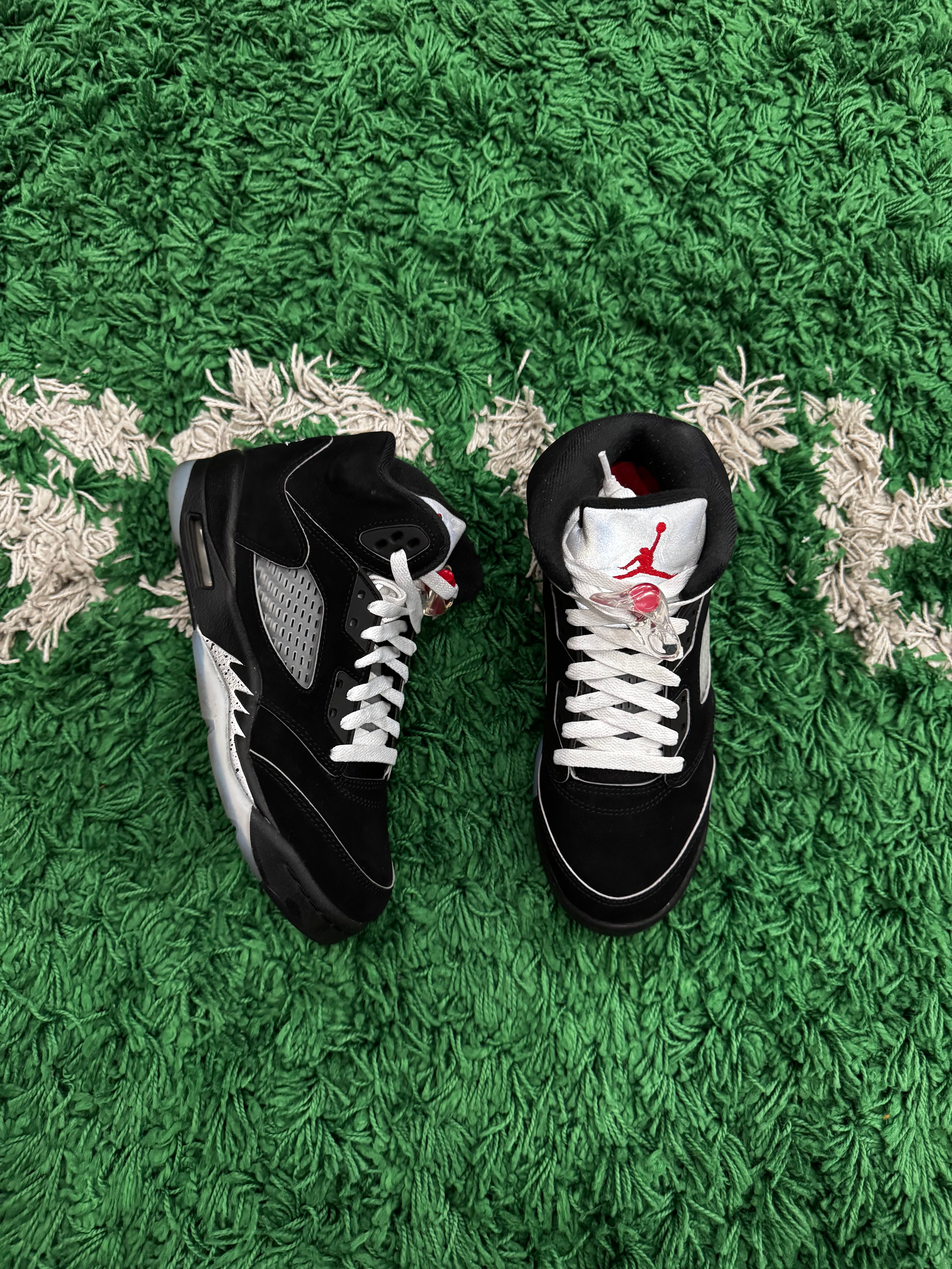 Jordan 5 Black Metallic Reimagined (VNDS)