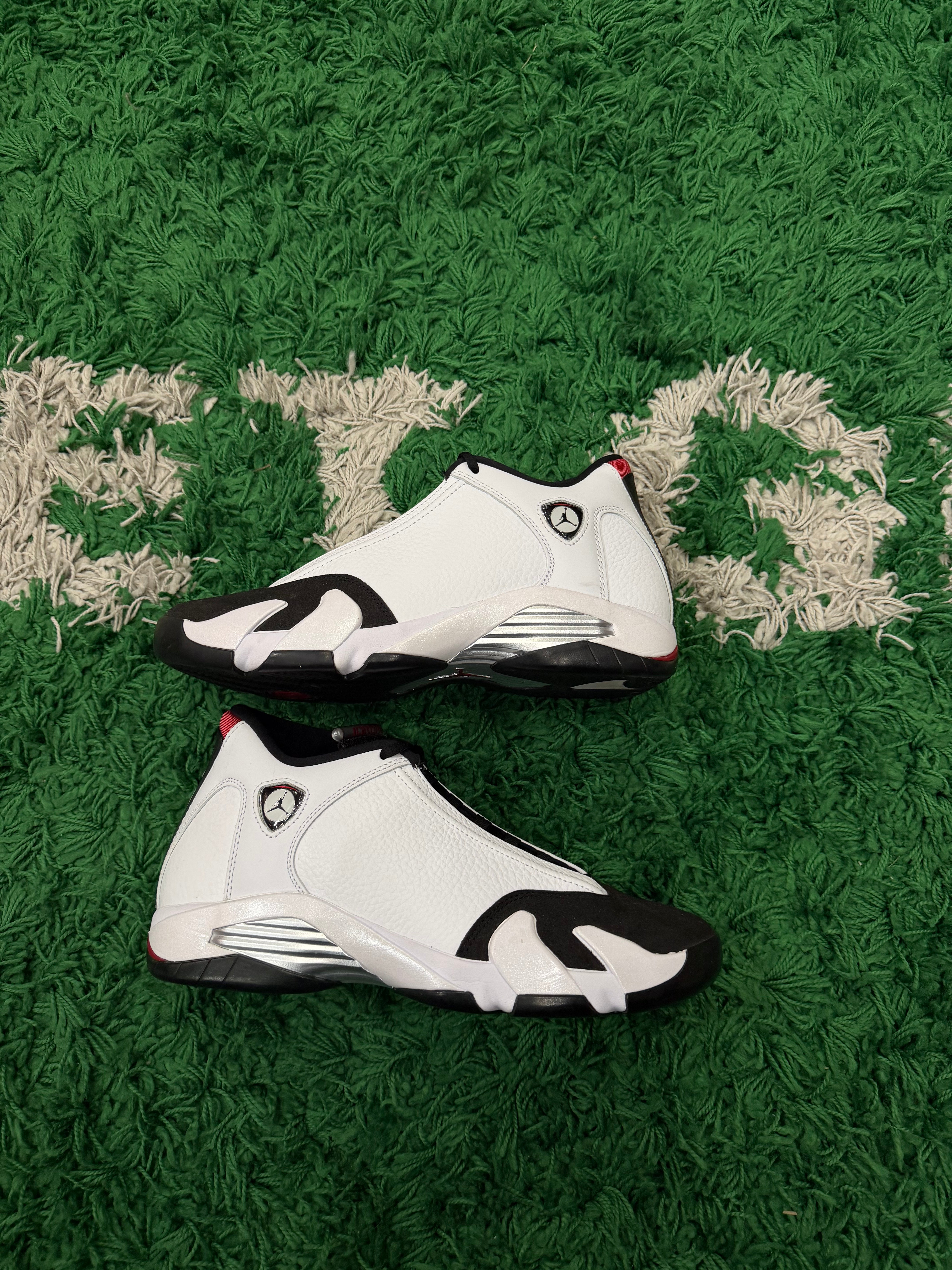 Jordan 14 Black Toe (VNDS)