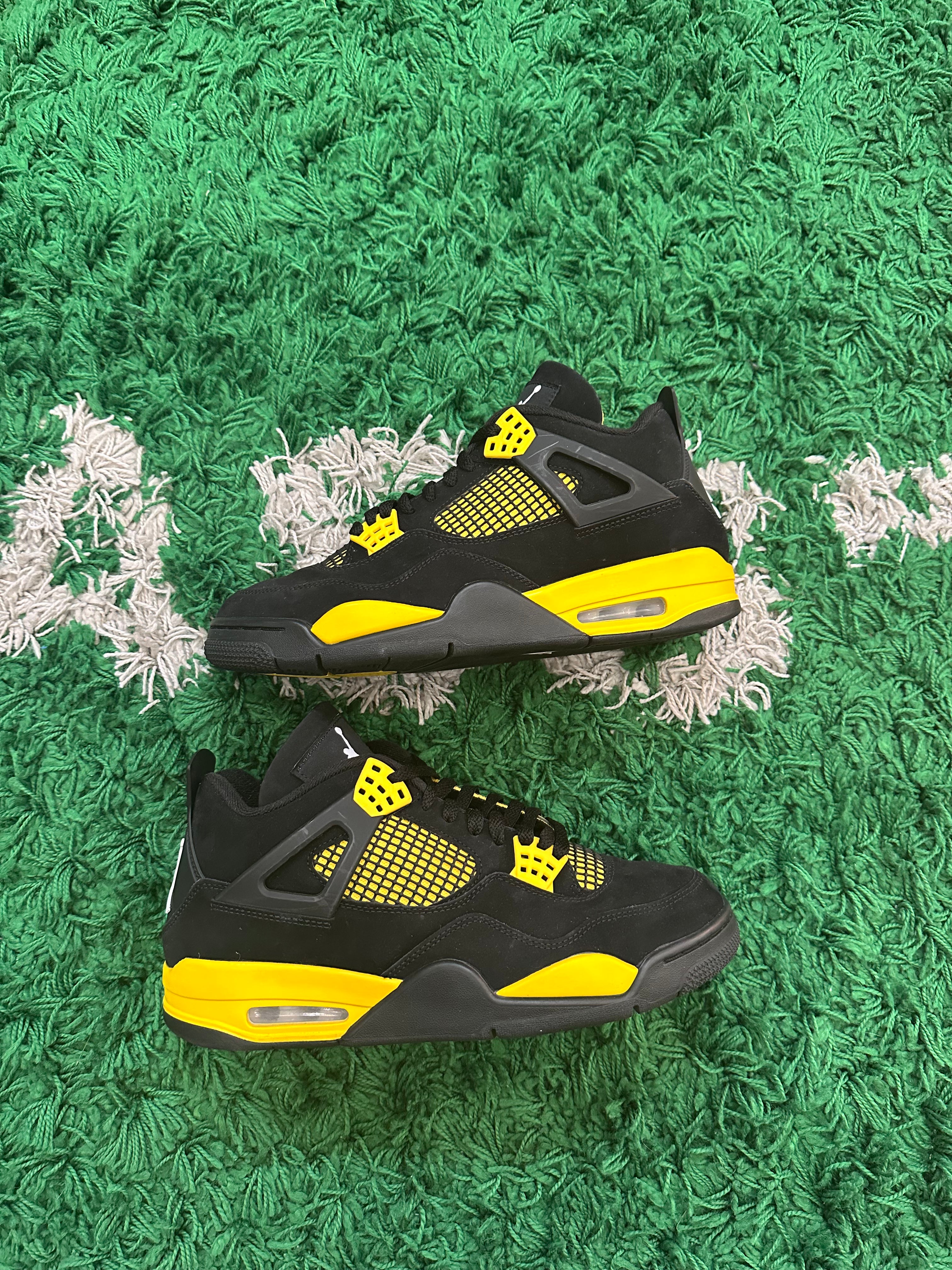 Jordan 4 Thunder (VNDS)