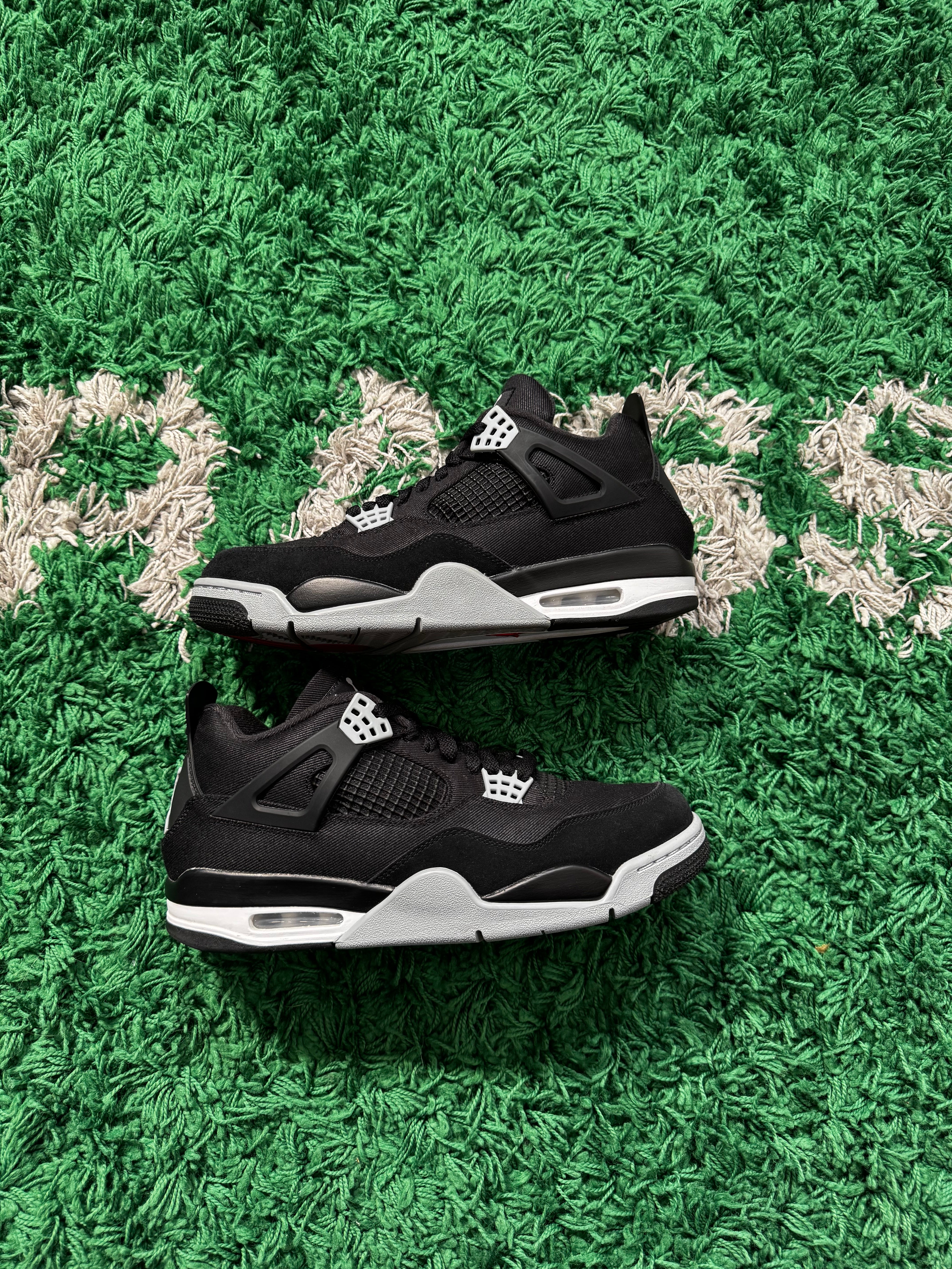 Jordan 4 Black Canvas (VNDS)