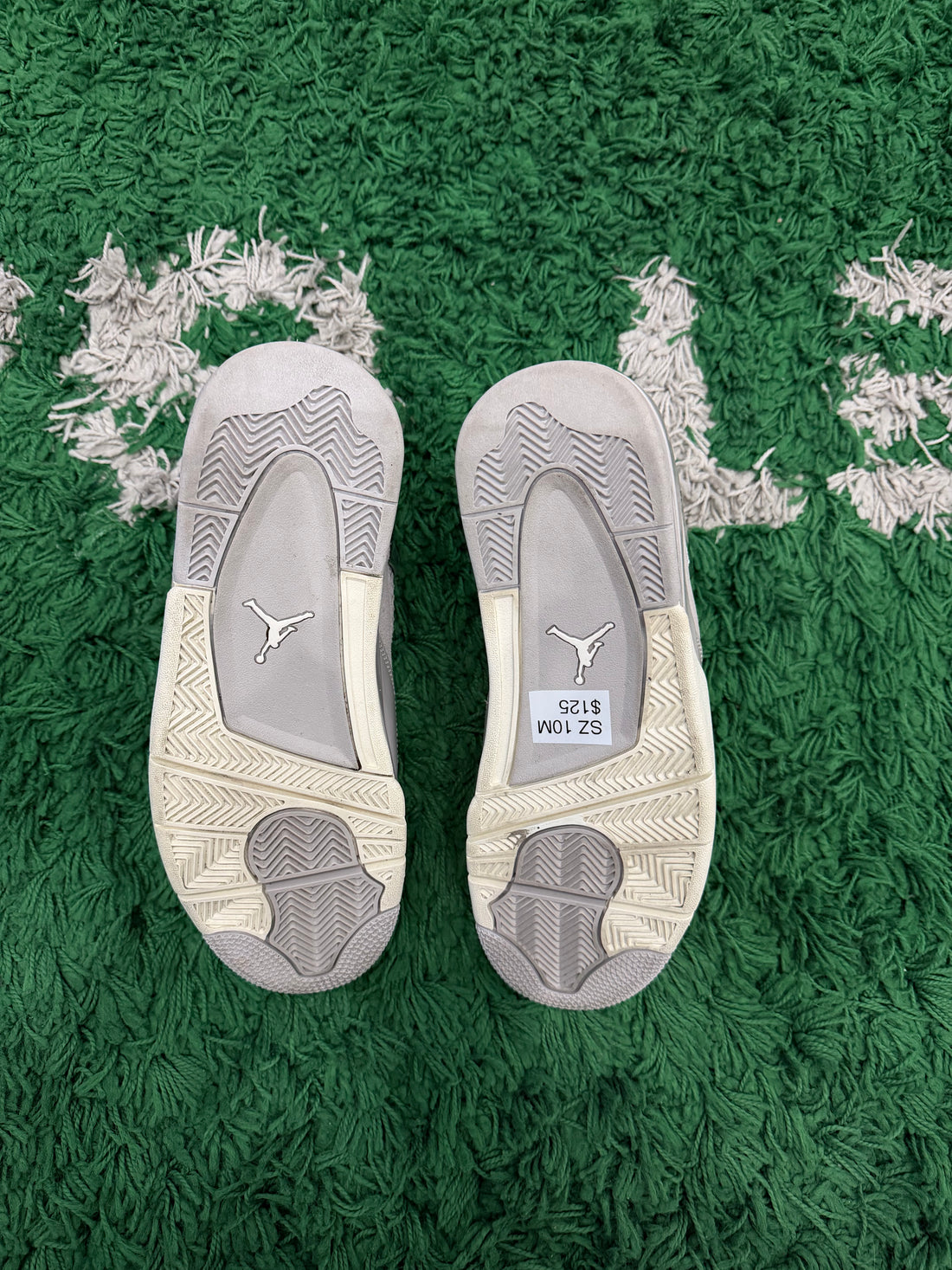 Jordan 4 Frozen Moments (VNDS)