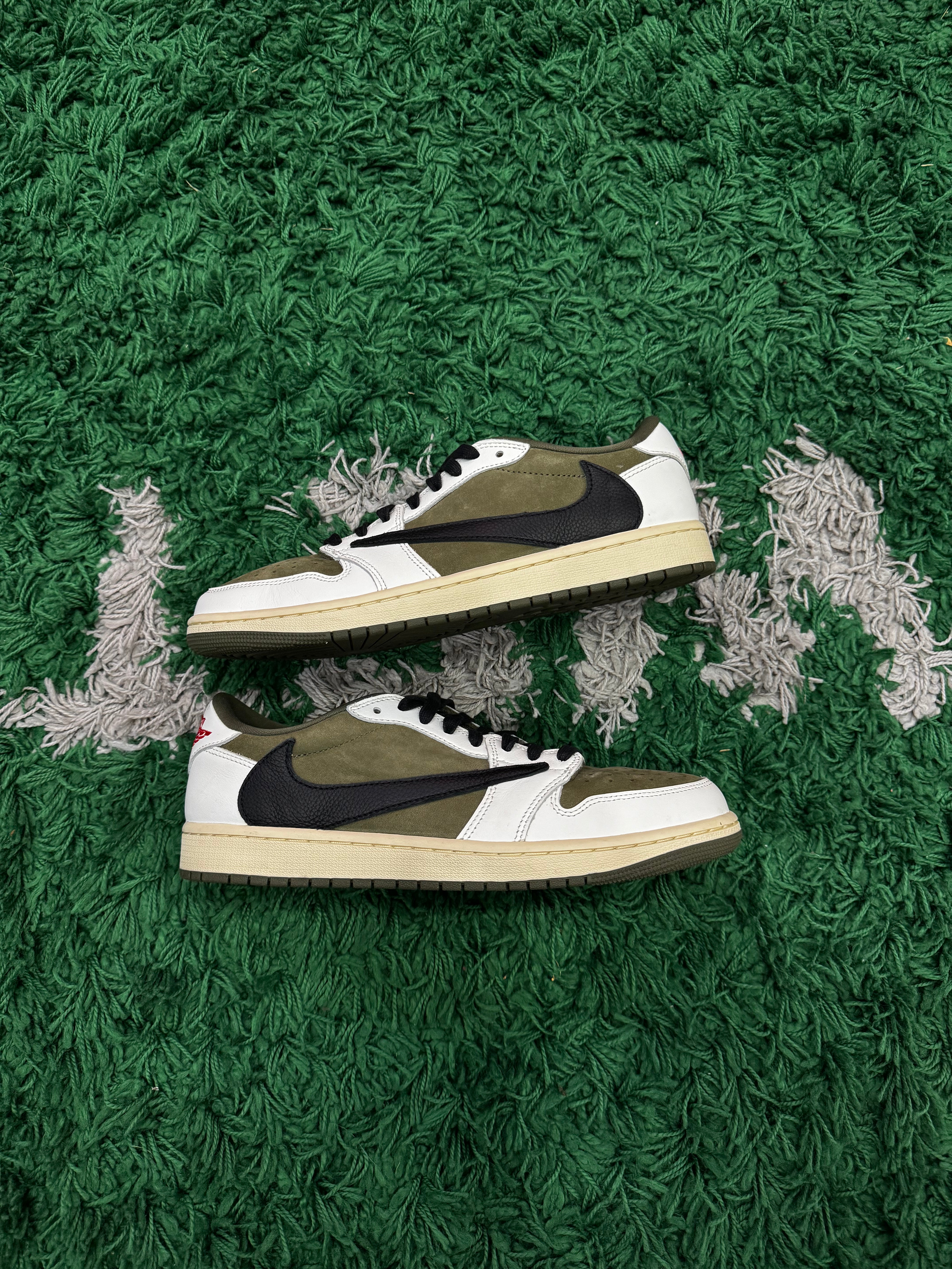 Jordan 1 Low Travis Scott Medium Olive (VNDS)