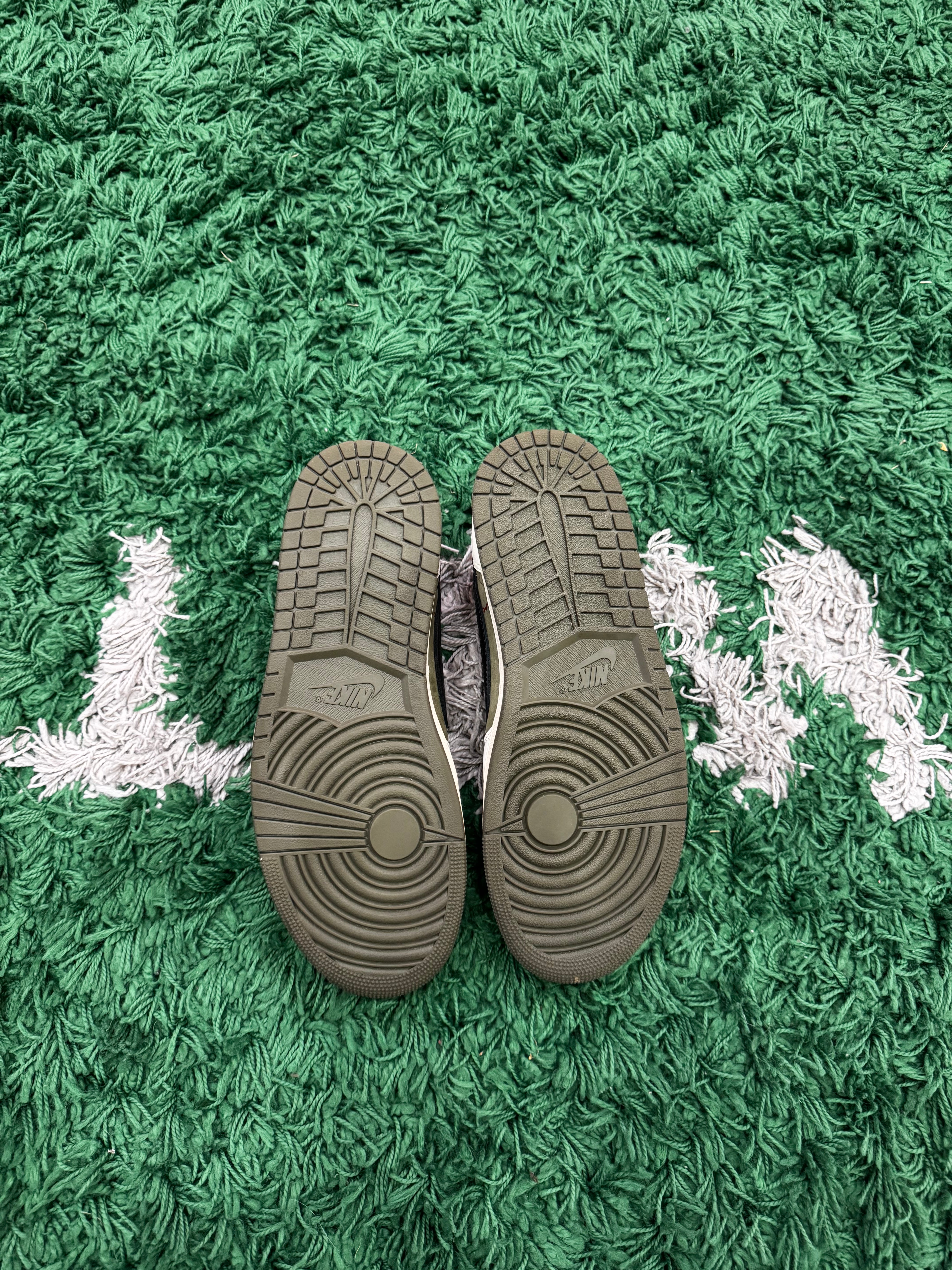 Jordan 1 Low Travis Scott Medium Olive (VNDS)