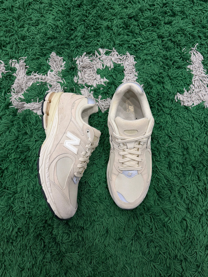 New Balance 2002R Off White (VNDS)