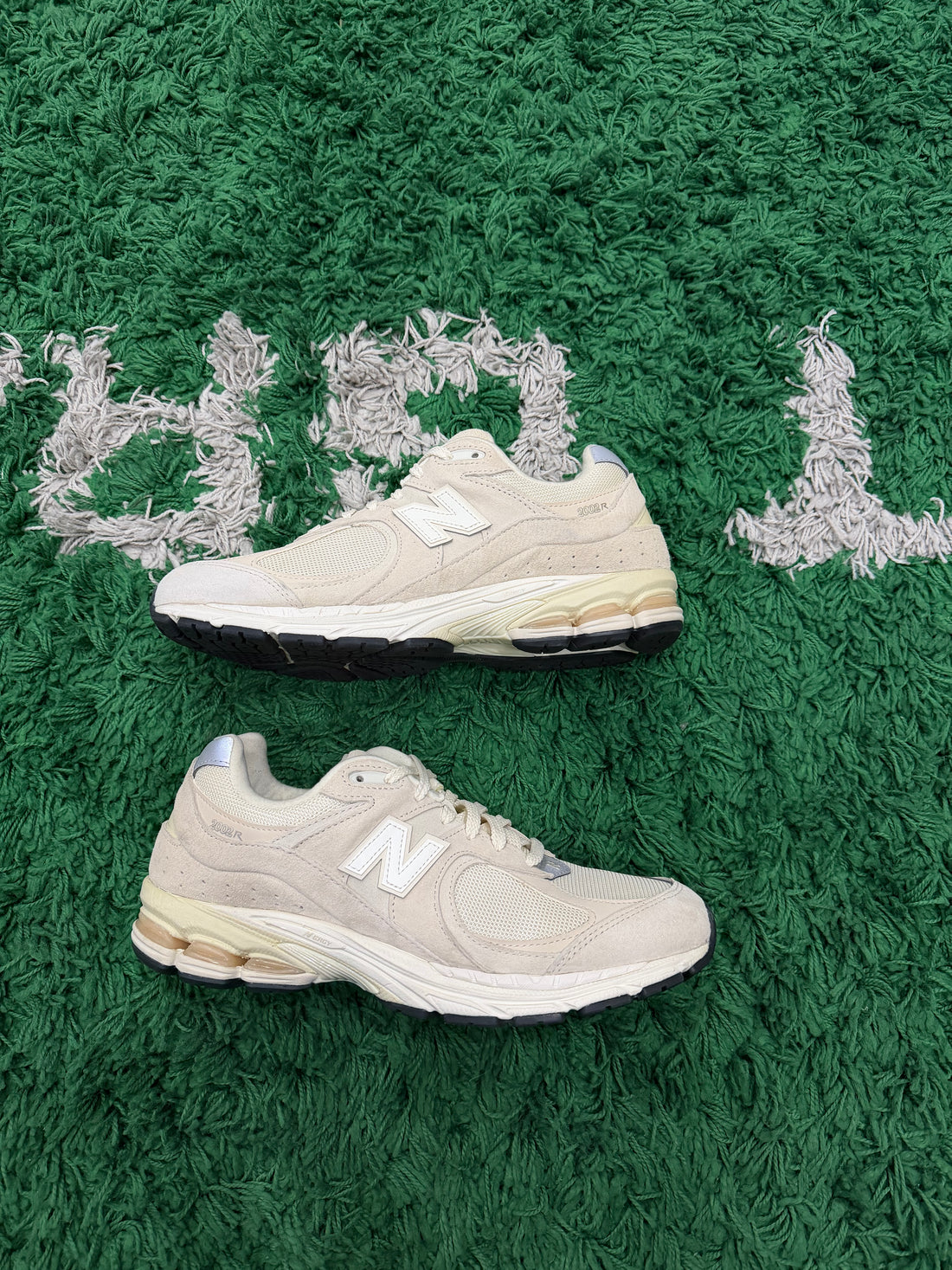 New Balance 2002R Off White (VNDS)