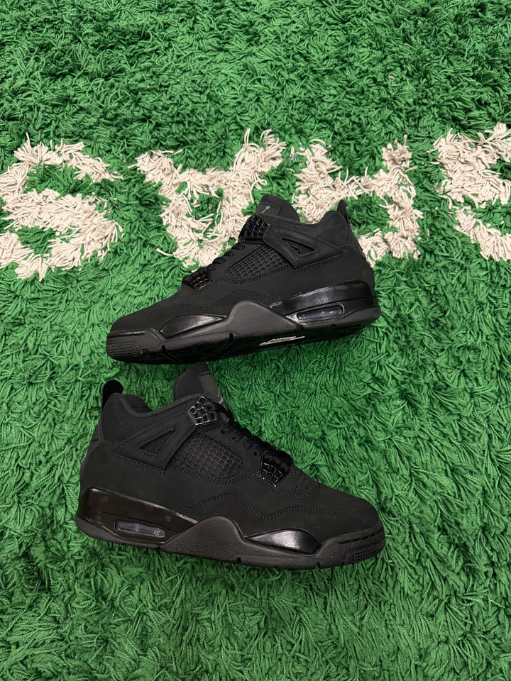 Jordan 4 Black Cat