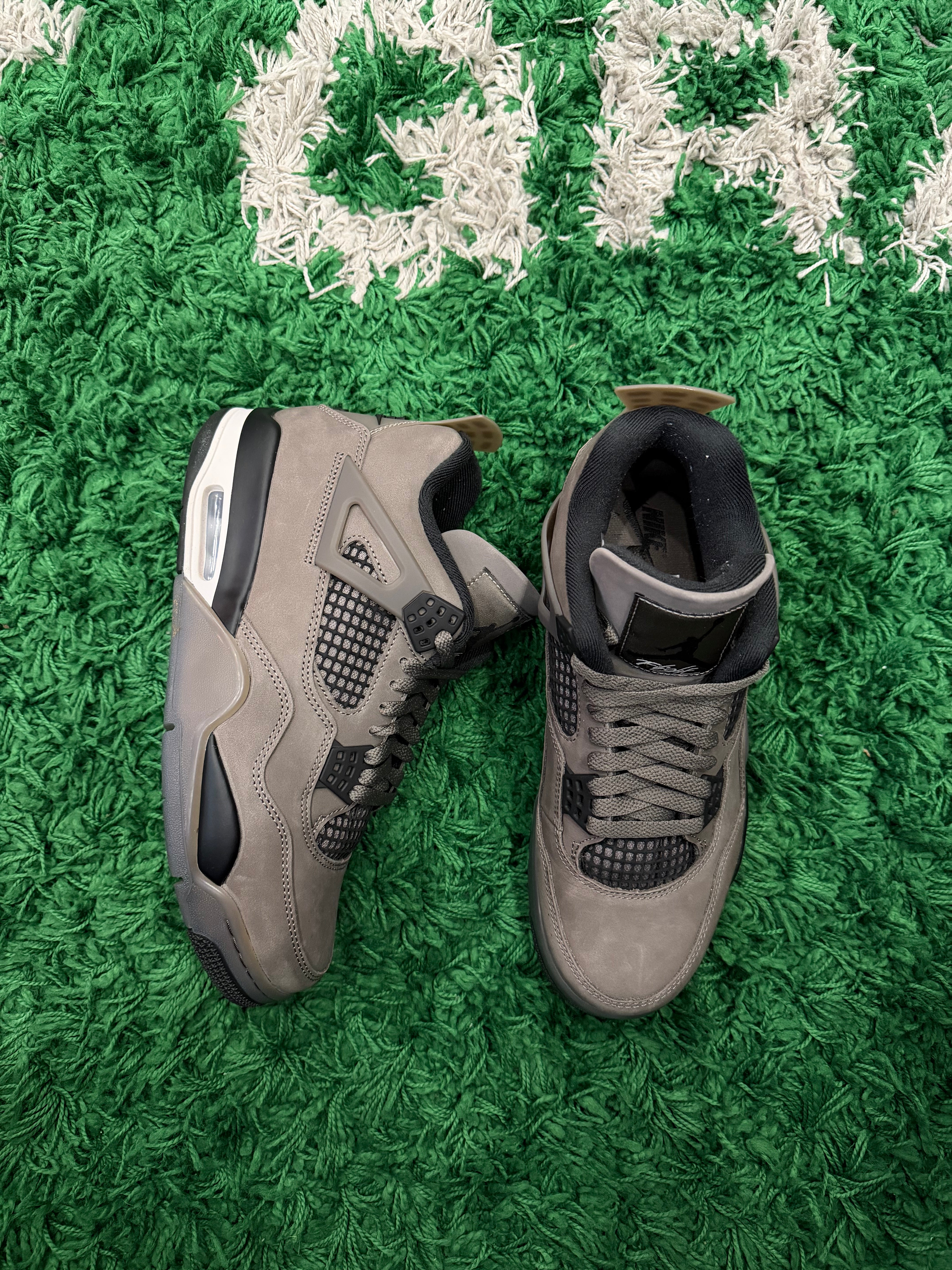 Jordan 4 Cave (VNDS)