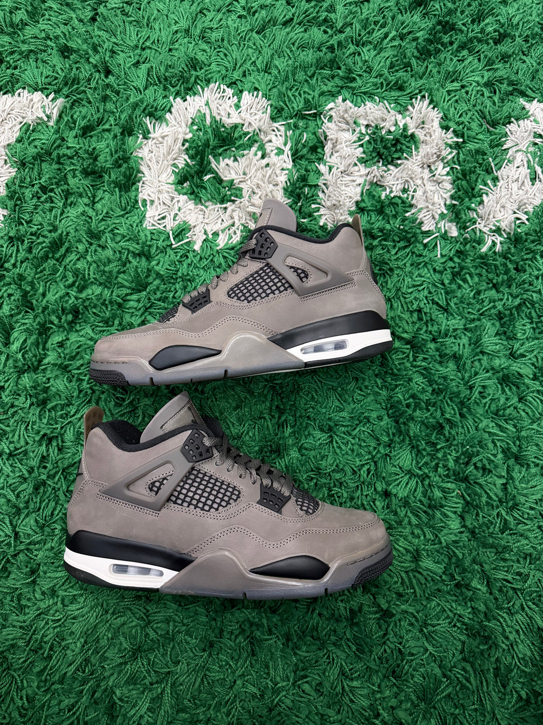 Jordan 4 Cave (VNDS)