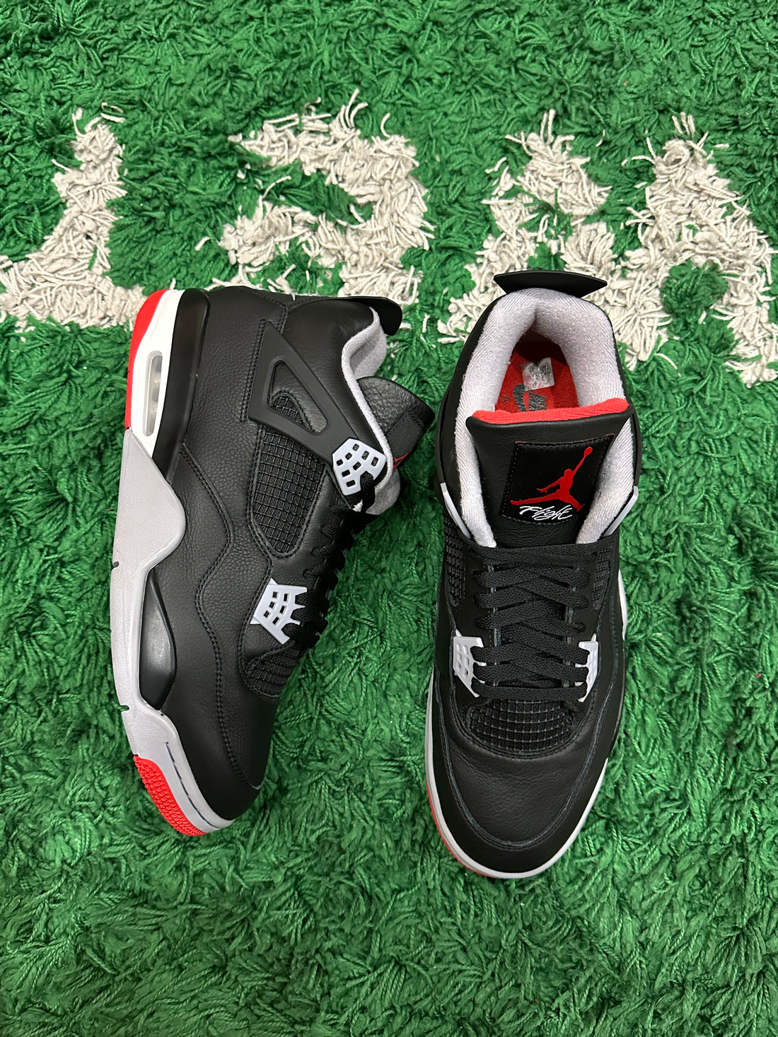 Jordan 4 Bred Reimagined (VNDS)