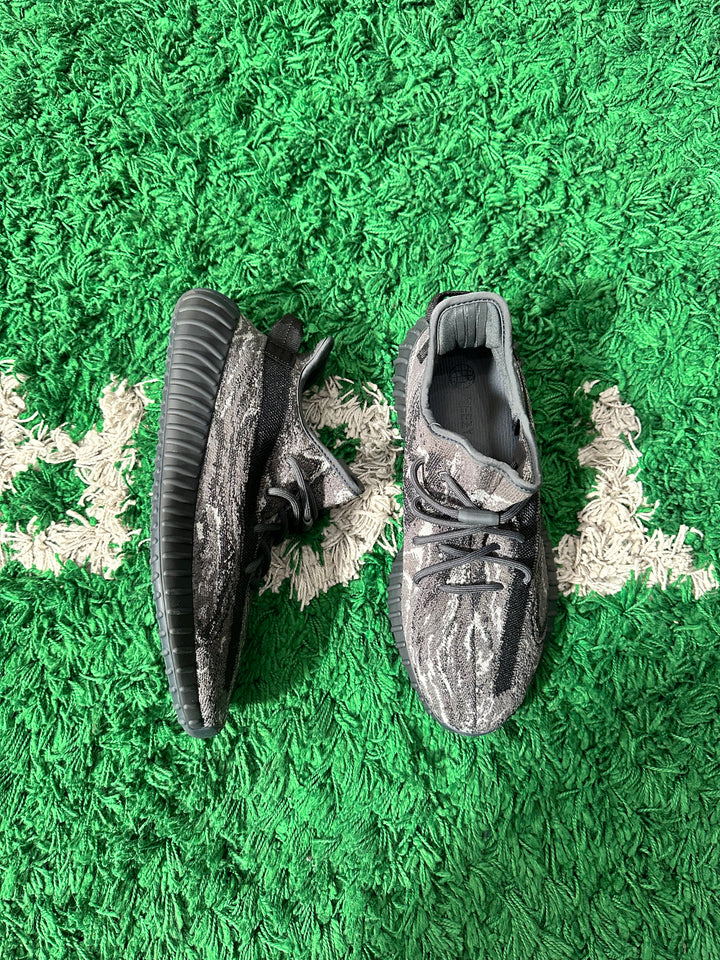 Yeezy 350 MX Dark Salt (Worn once)