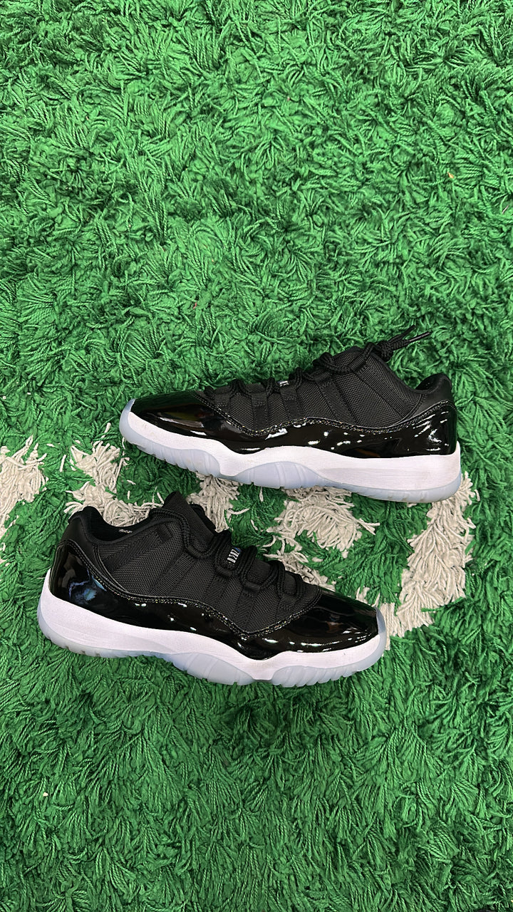 VNDS Jordan 11 space jam low