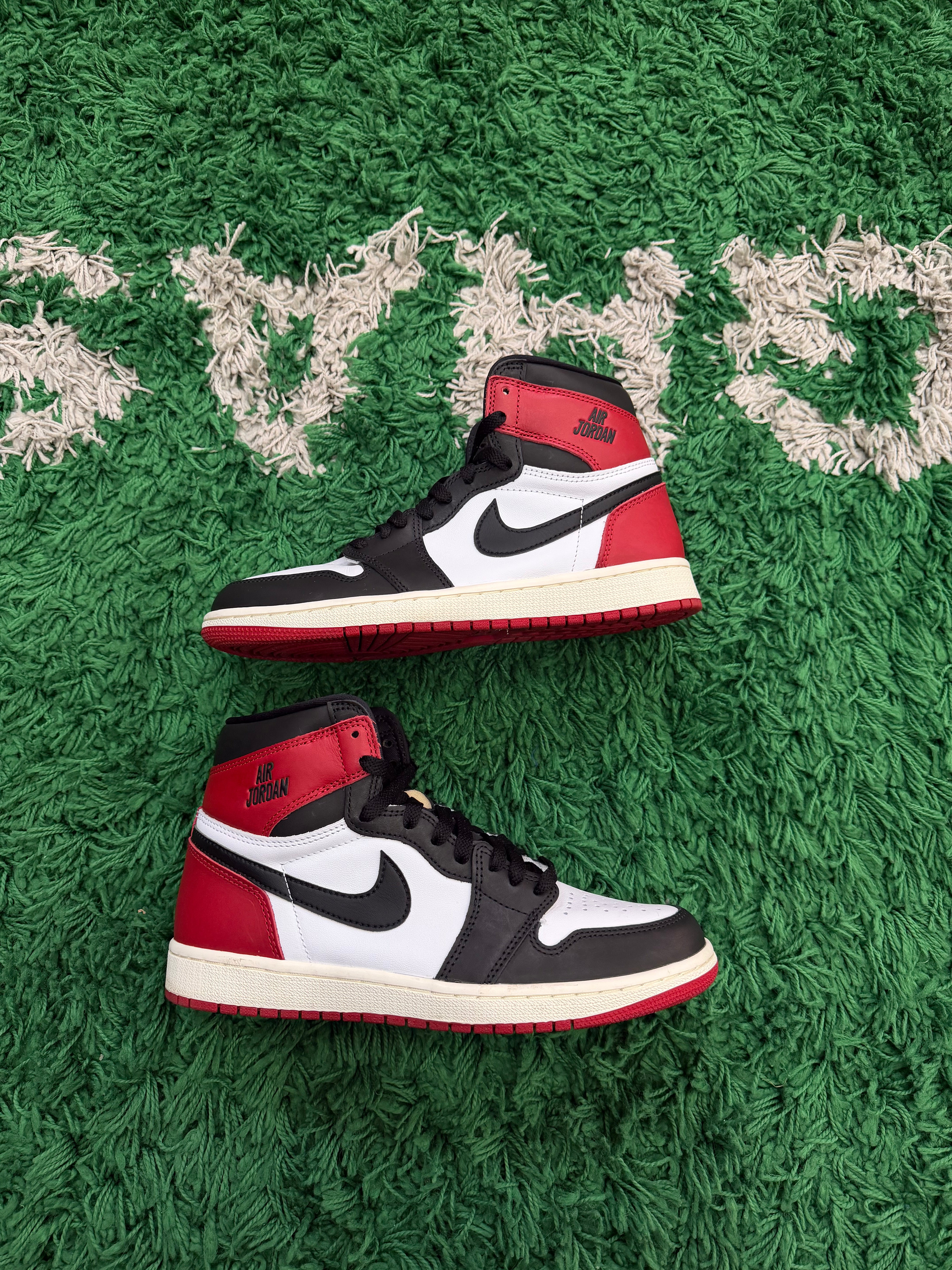 Jordan 1 Black Toe Reimagined (VNDS)