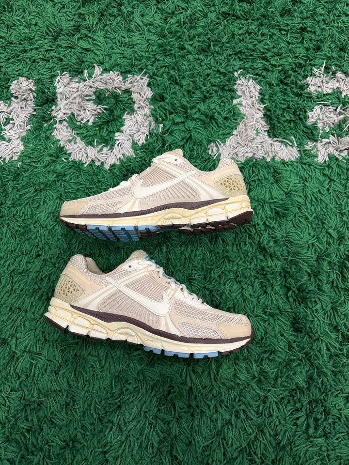Nike Vomero 5 Oatmeal (VNDS)