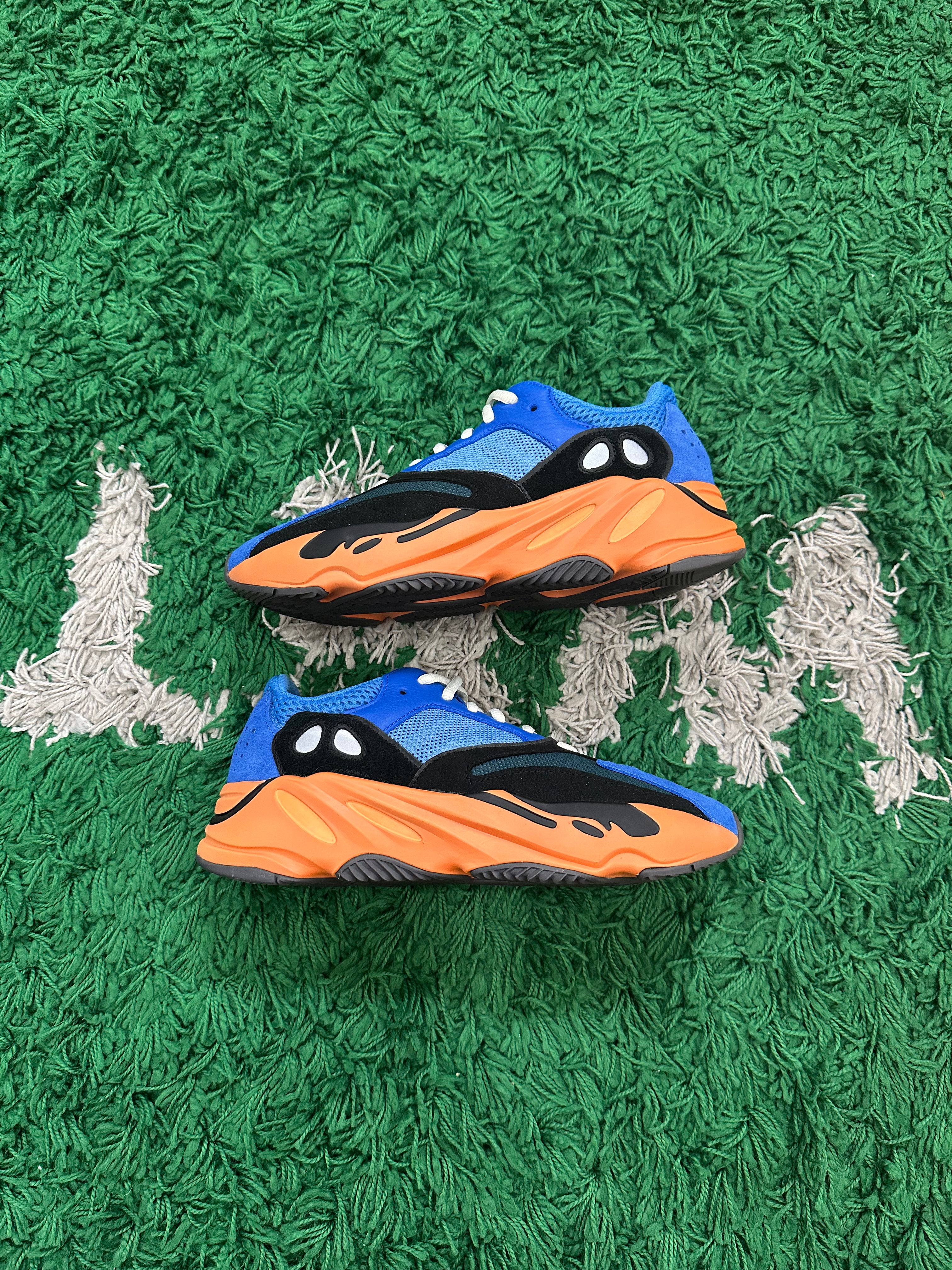 Yeezy 700 Bright Blue (VNDS)