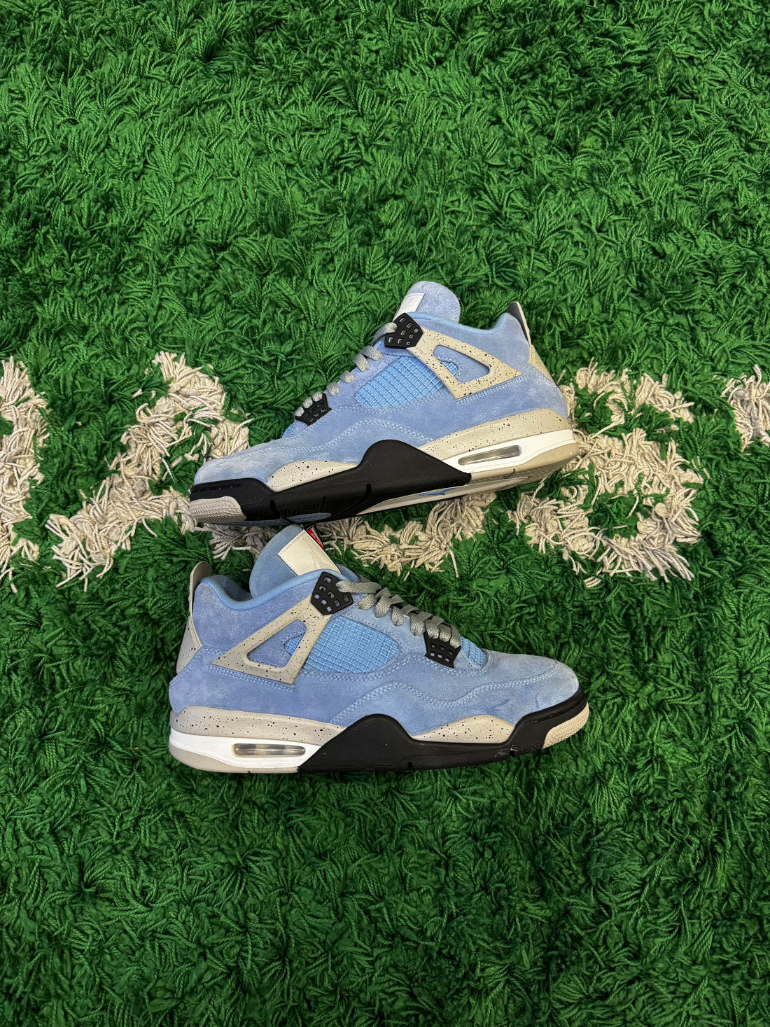 Jordan 4 University Blue (NDS)