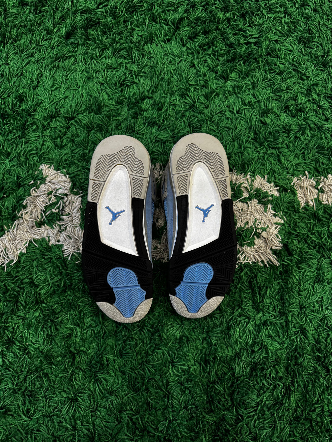 Jordan 4 University Blue (NDS)