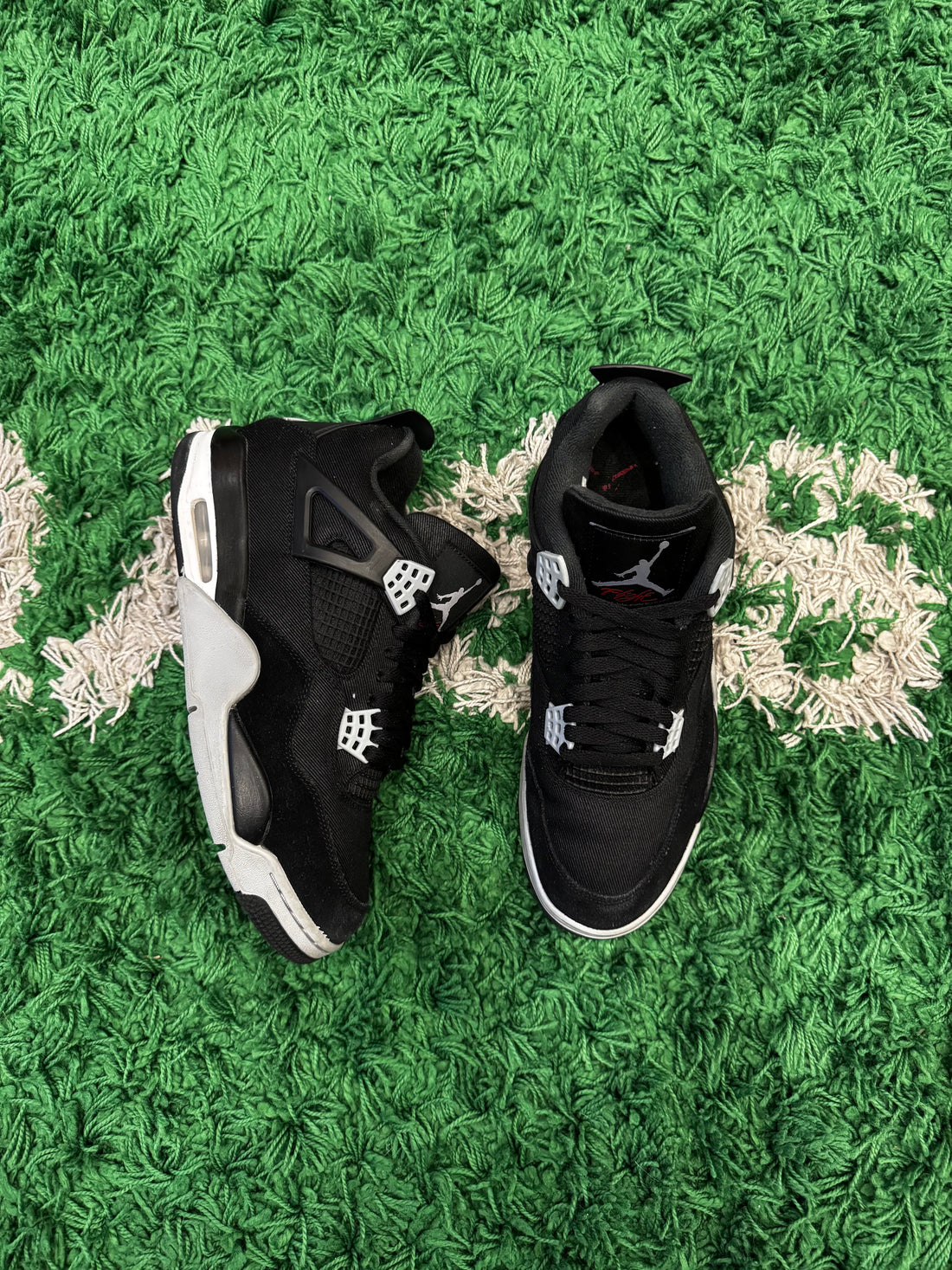 Jordan 4 Black Canvas (VNDS)
