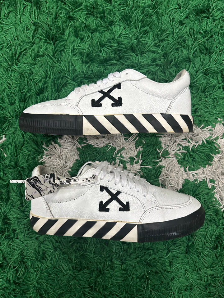 OFF-WHITE Vulc Low Leather White Black( VNDS)
